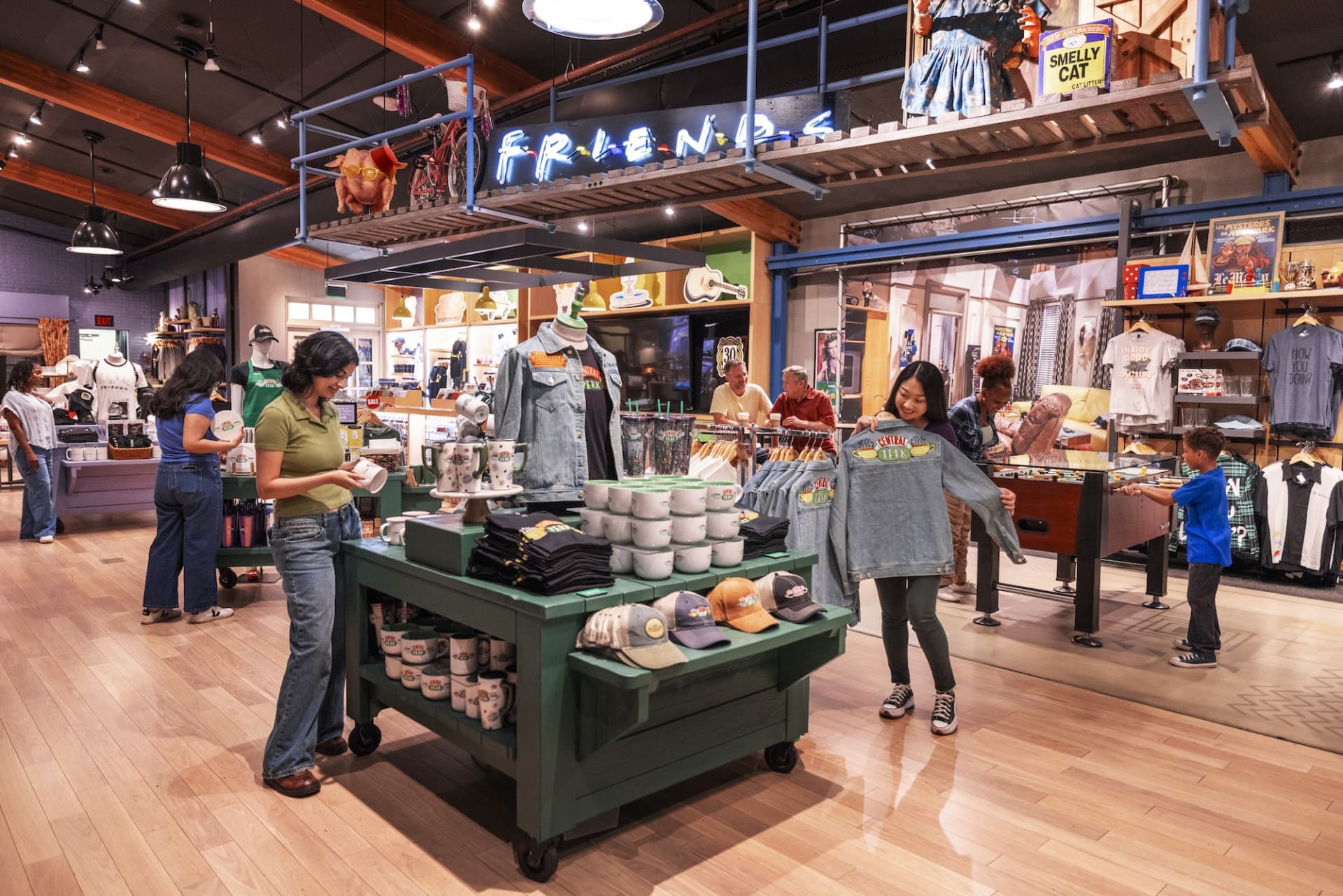 Warner Bros. Studio Tour Hollywood: Guided Tour - image 13