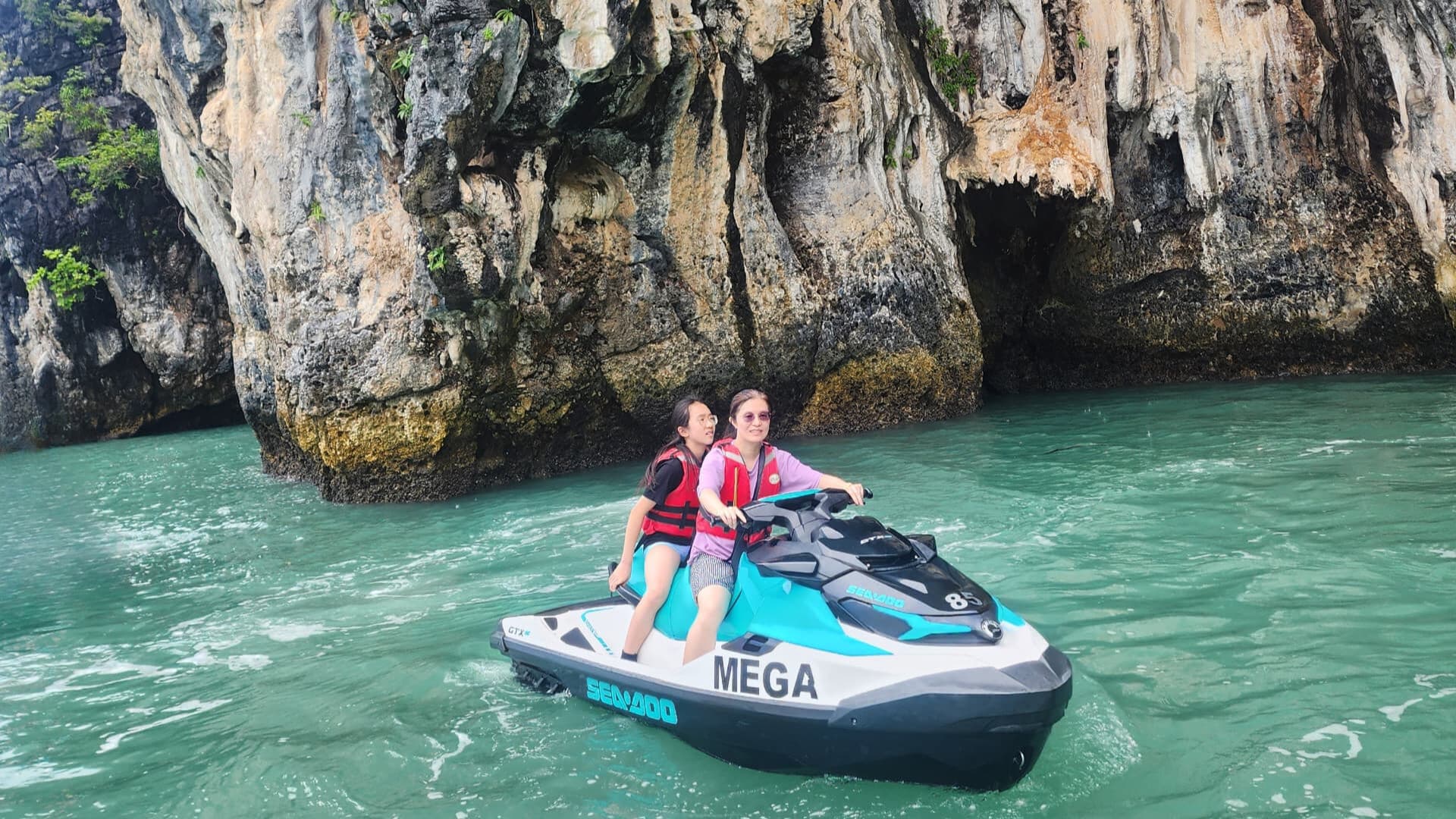 Langkawi Dayang Bunting Island Tour by Jet Ski with Mega Water Sports - imagen 3
