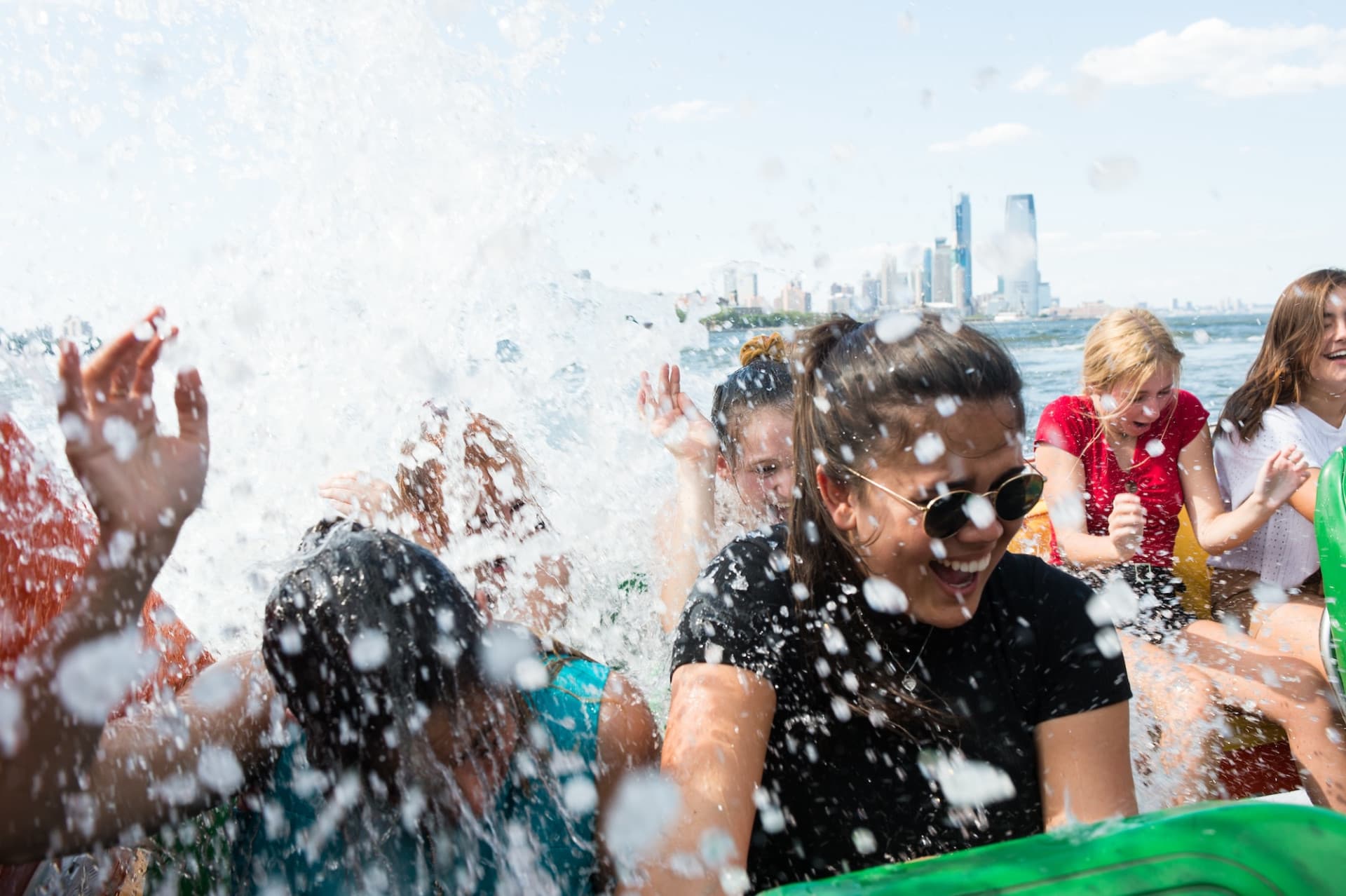 The Beast Speedboat Ride to Statue of Liberty by Circle Line: Reserved Straight-to-Board Ticket - imagen 5