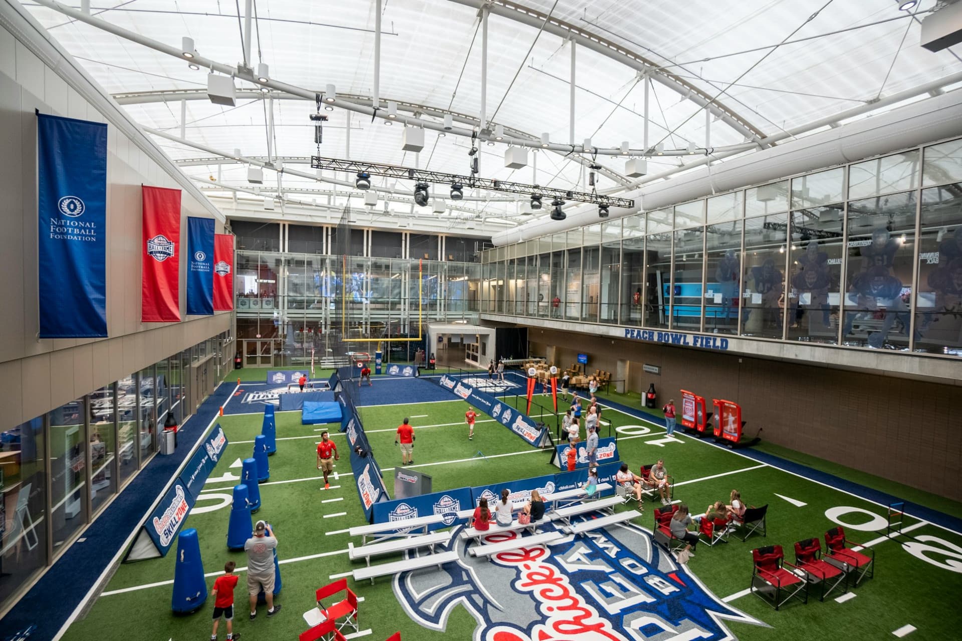 Entrada al College Football Hall of Fame - imagen 2