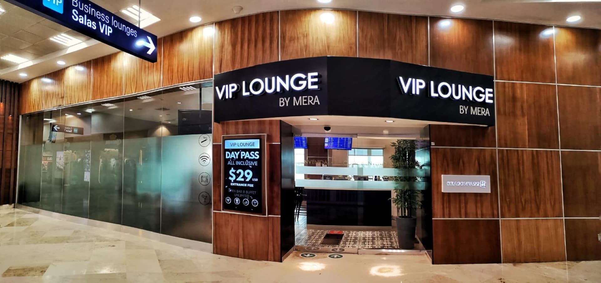 MERA Business Lounge - Cancun International Airport - imagen 5