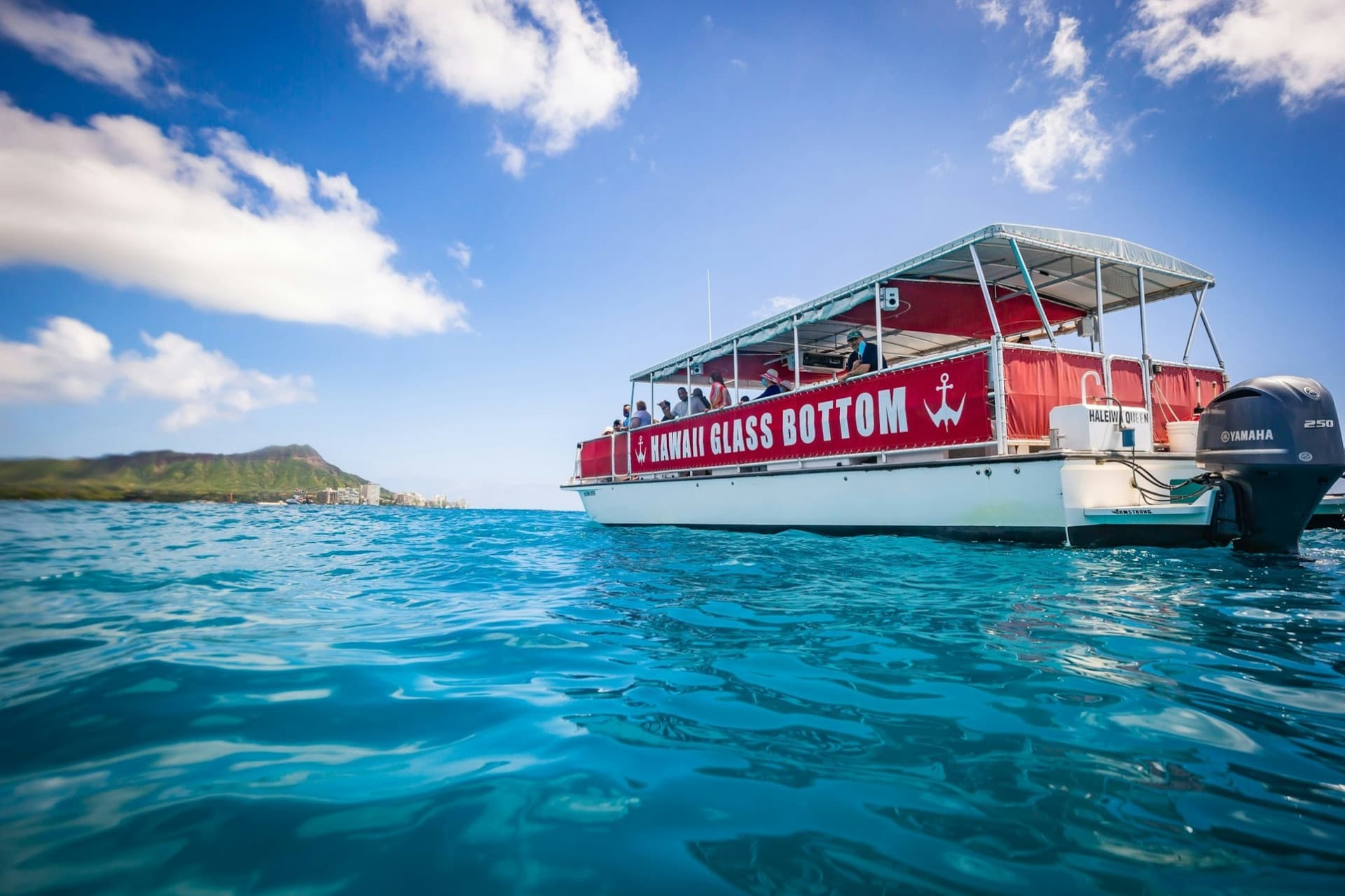 Waikiki: Daytime Glass Bottom Boat Tour - image 4