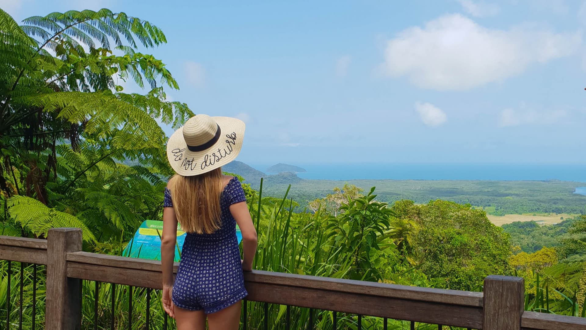 Cape Tribulation and Daintree Wilderness Full-Day Tour - imagen principal