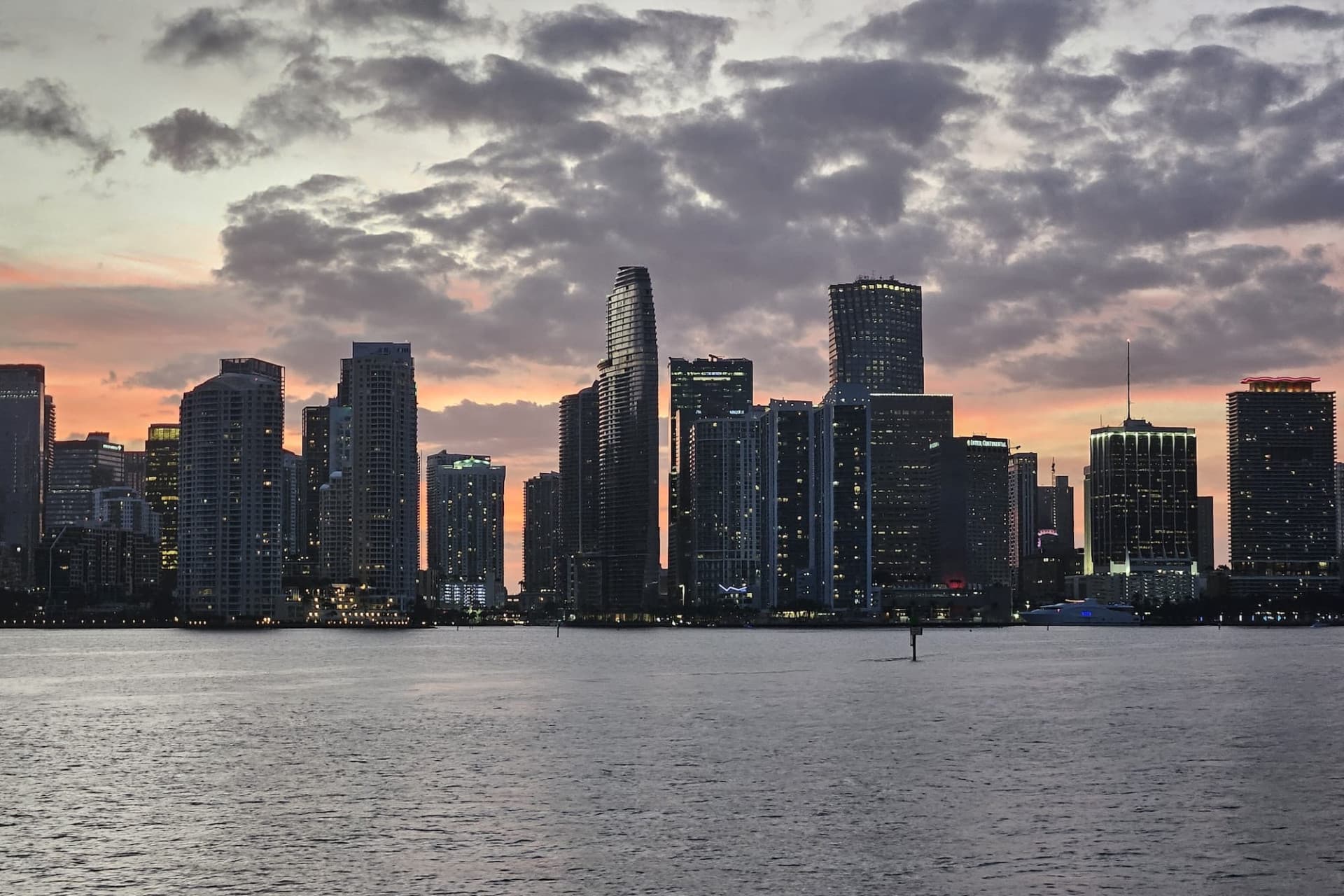 Miami Sunset Cruise of Biscayne Bay and Millionaires' Homes - image 14