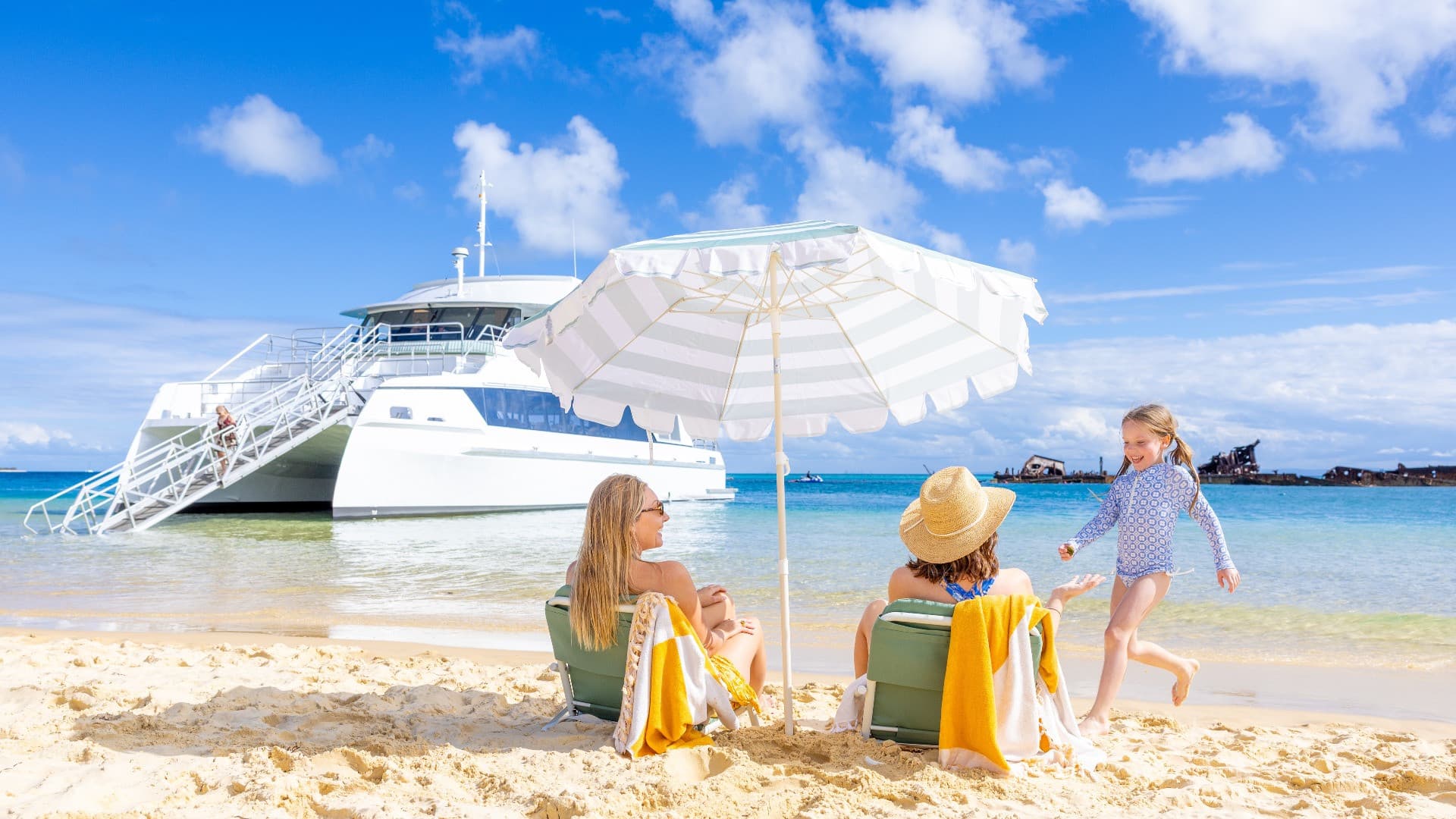 Tangalooma Wrecks & Dolphin Cruise Optional Round transfer from Brisbane City and Gold Coast - image 3