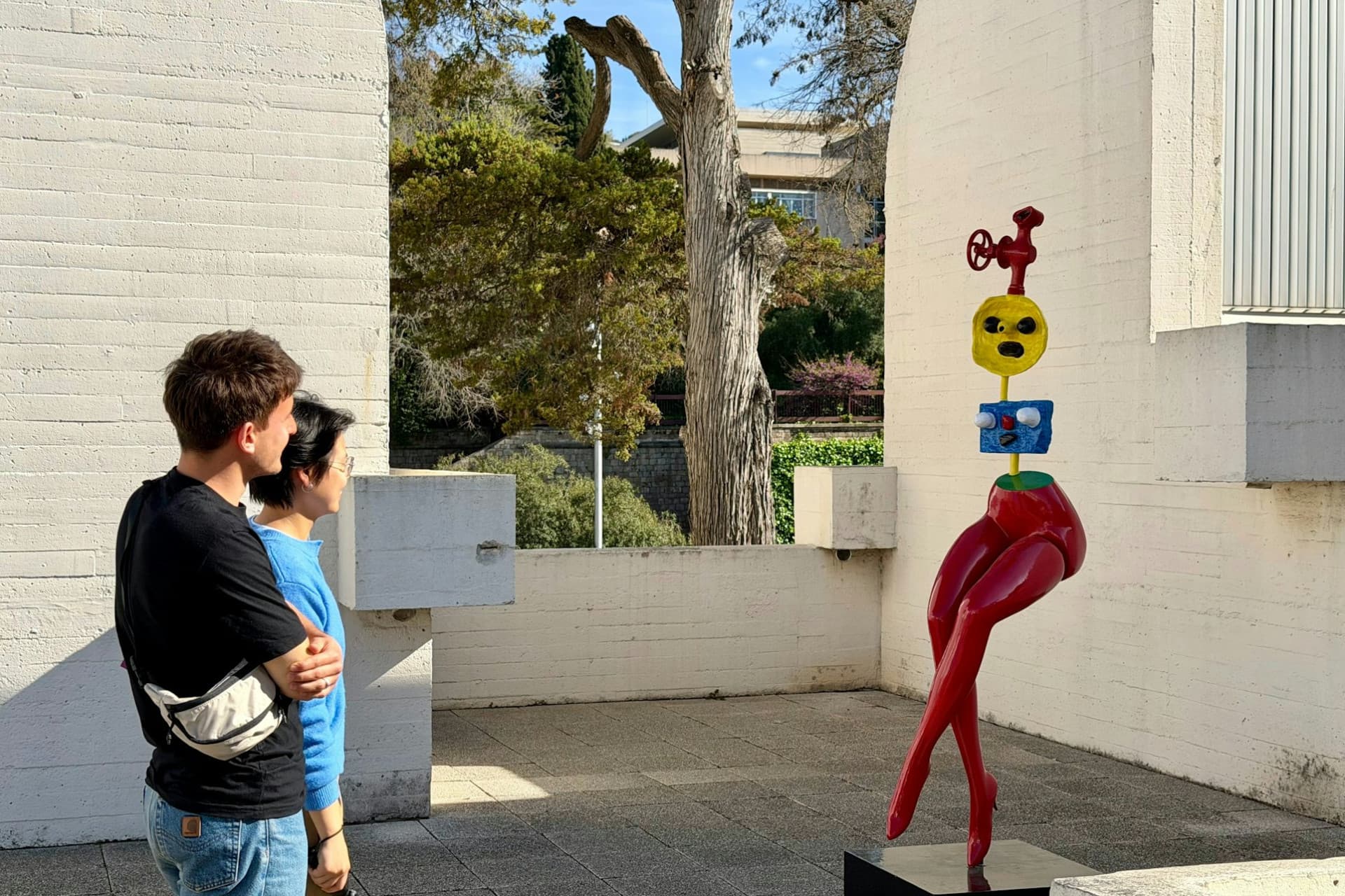 Fundació Joan Miró Ticket + Guided Tour in Mandarin, Japanese or Korean - image 6