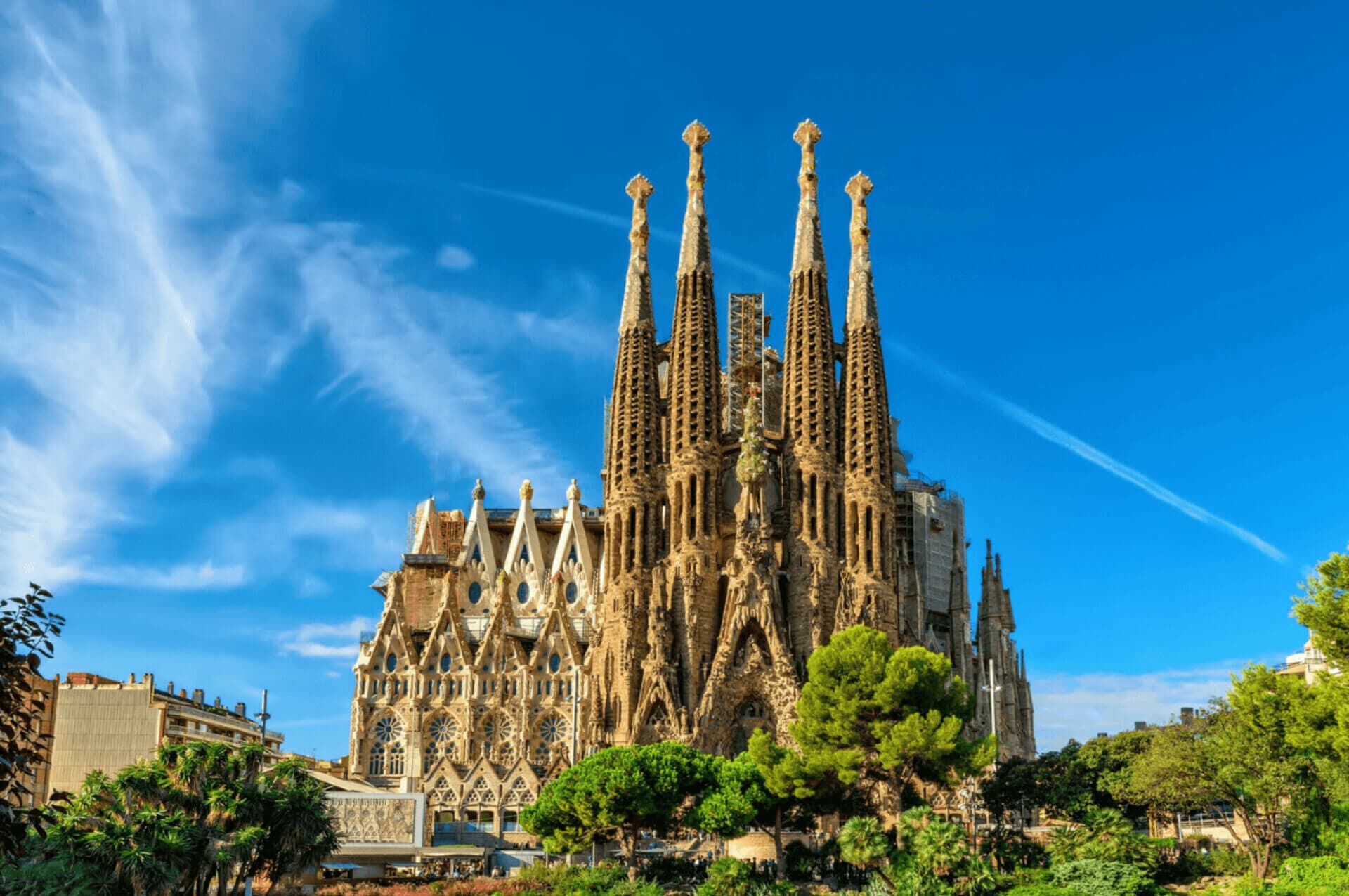 Barcelona Self-Guided Audio Tour: Sagrada Familia, Park Guell, Casa Batllo - imagen 3