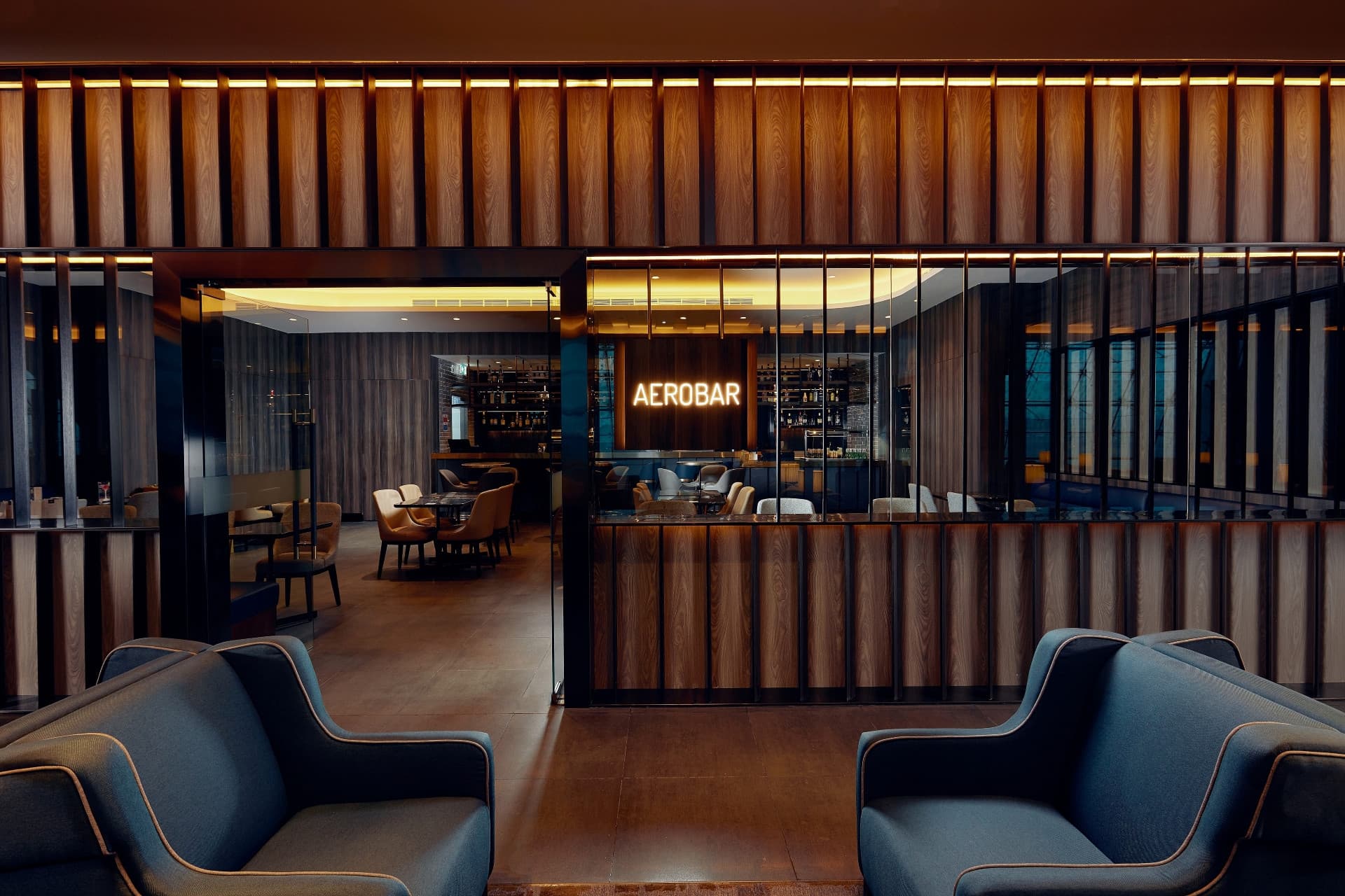 Plaza Premium Lounge - Terminal 3 del Aeropuerto Internacional de Dubái - imagen 8
