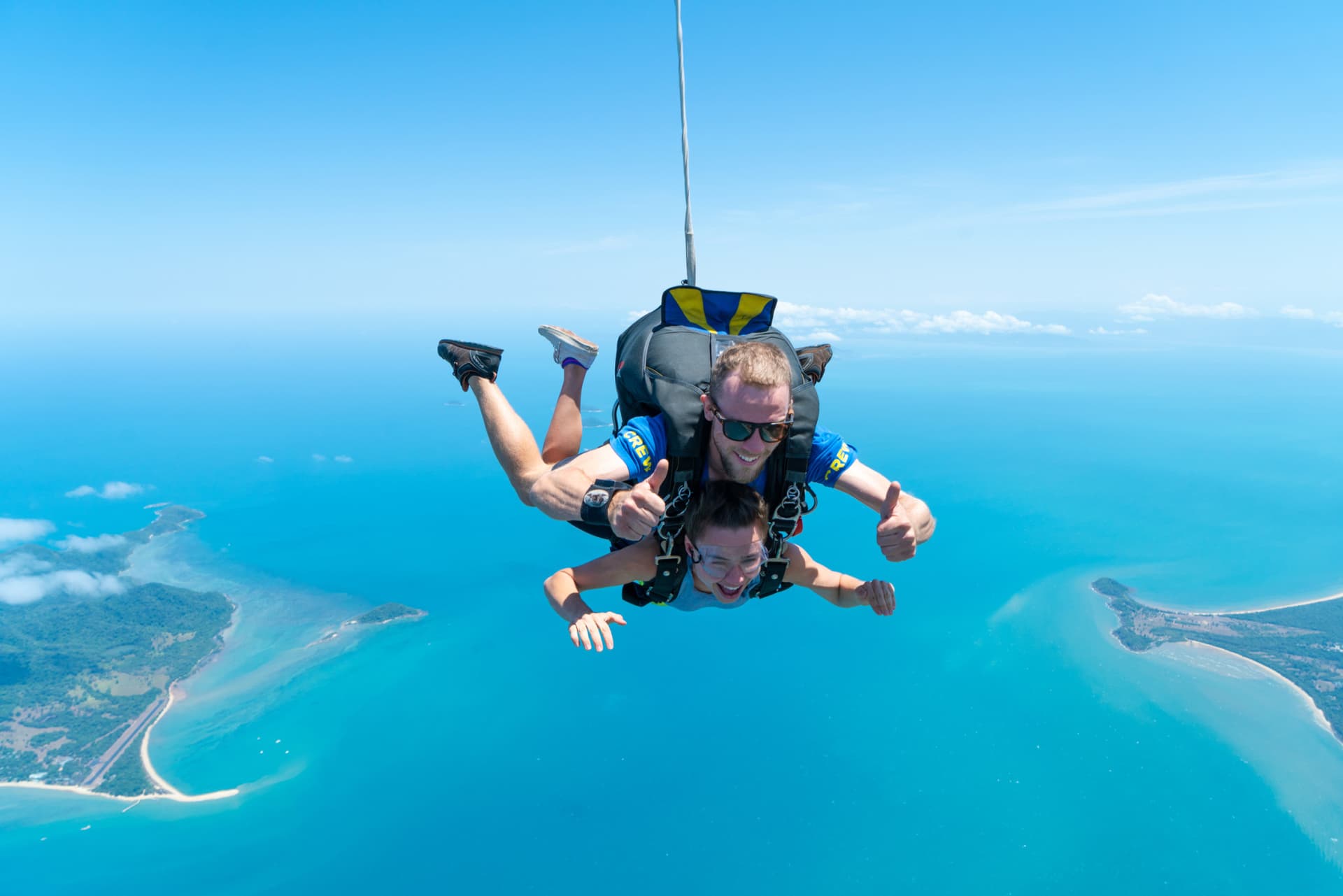 Tandem Skydiving Experience Mission Beach - image 4