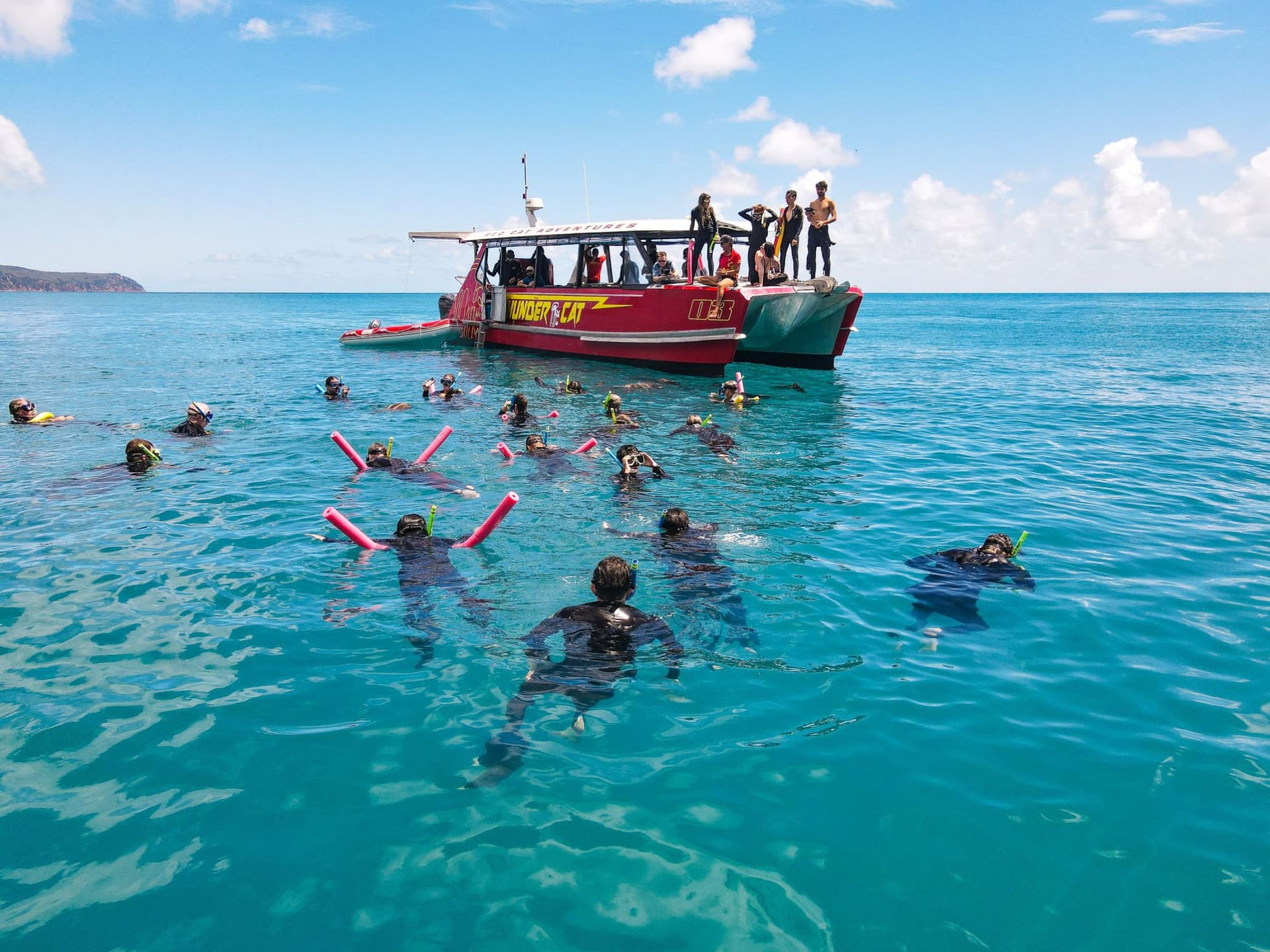 Thundercat Catamaran Whitsundays Islands Tour - imagen 2