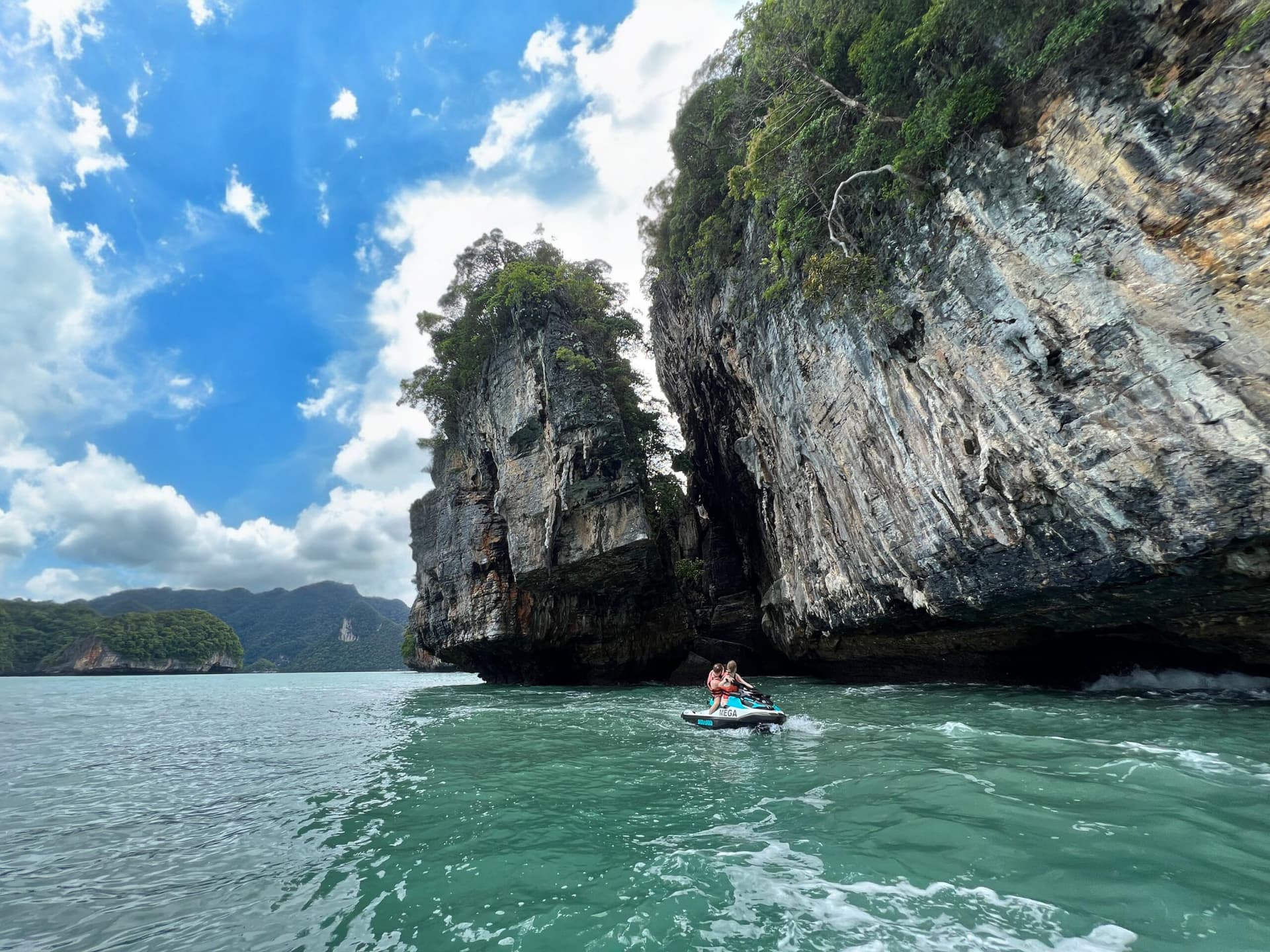 Langkawi Dayang Bunting Island Tour by Jet Ski with Mega Water Sports - imagen 8