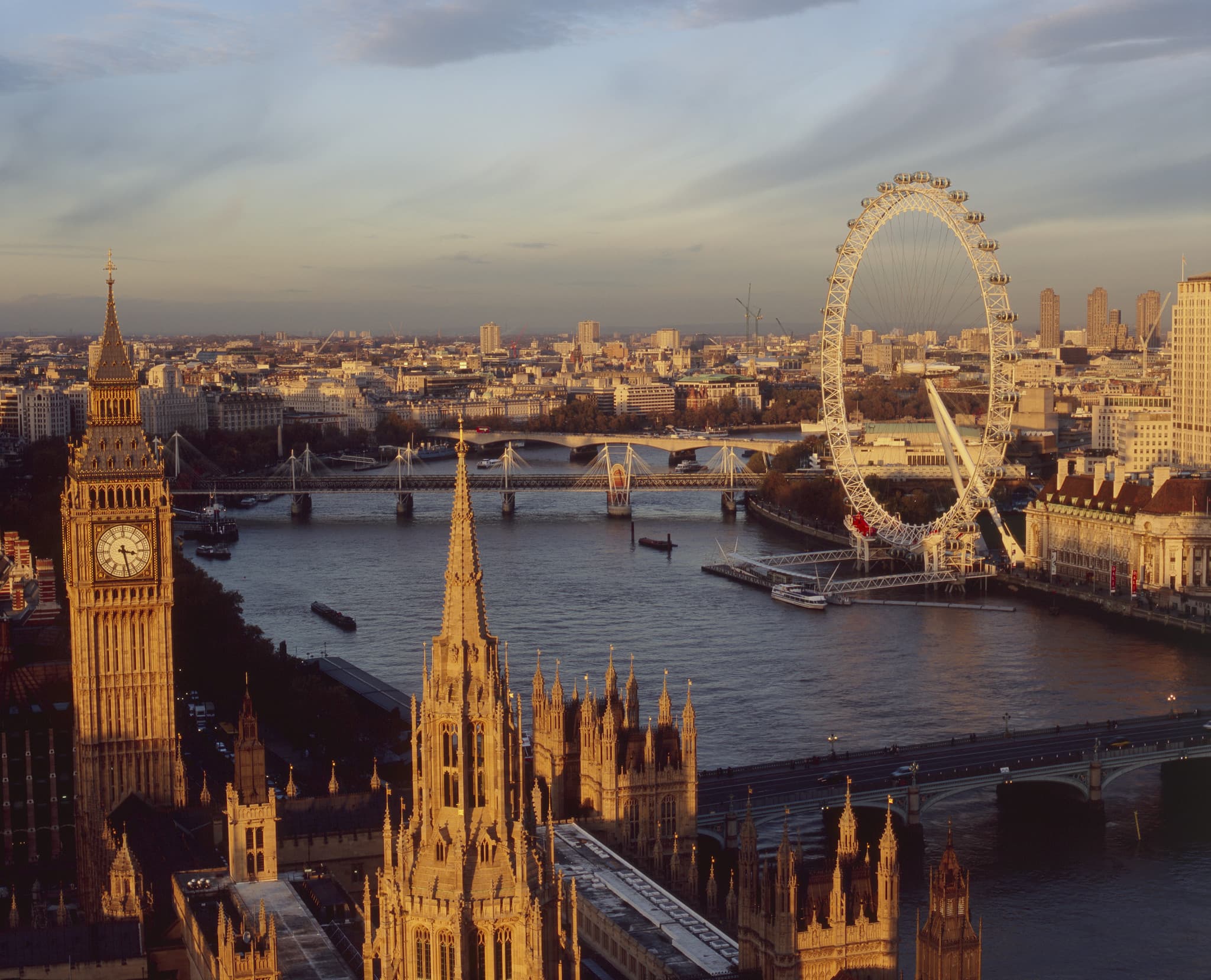 Full Day London with Changing of the Guard, Thames River Cruise and London Eye - image 12
