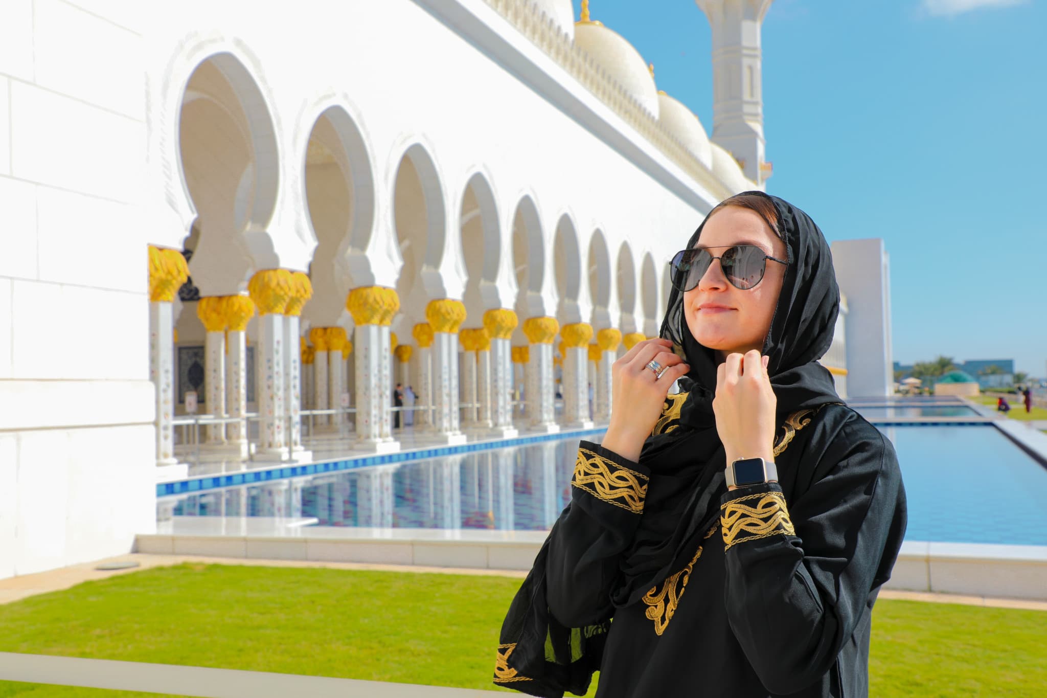 Sheikh Zayed Grand Mosque and Louvre Abu Dhabi Tour from Dubai - image 12