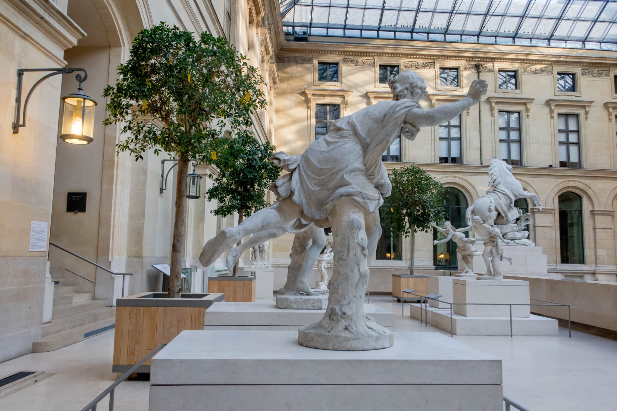 Louvre Museum Ticket - image 10