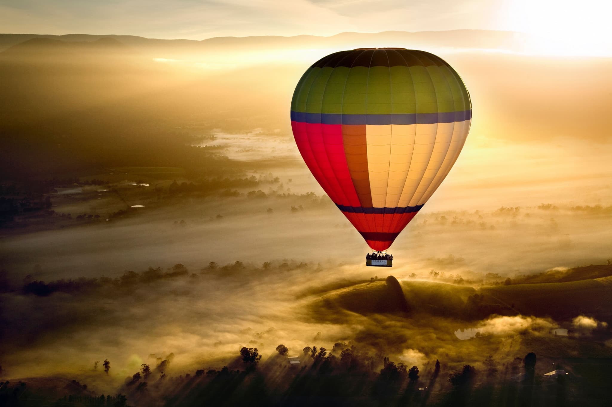 Sunrise Hot Air Balloon Flight over Yarra Valley with Photos - main image