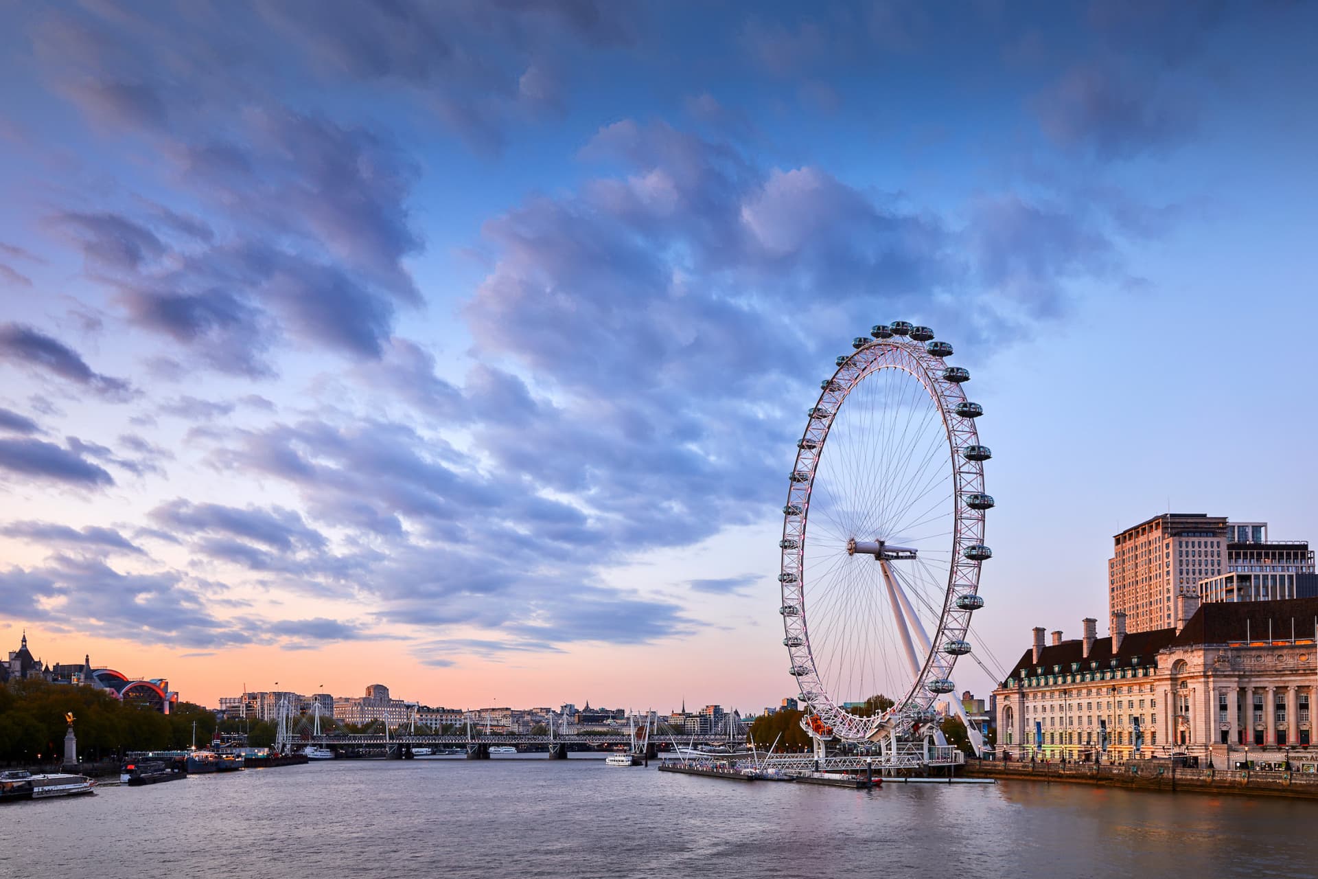 COMBO: London Eye Ticket + London Hop-on Hop-off Bus Tour - image 2