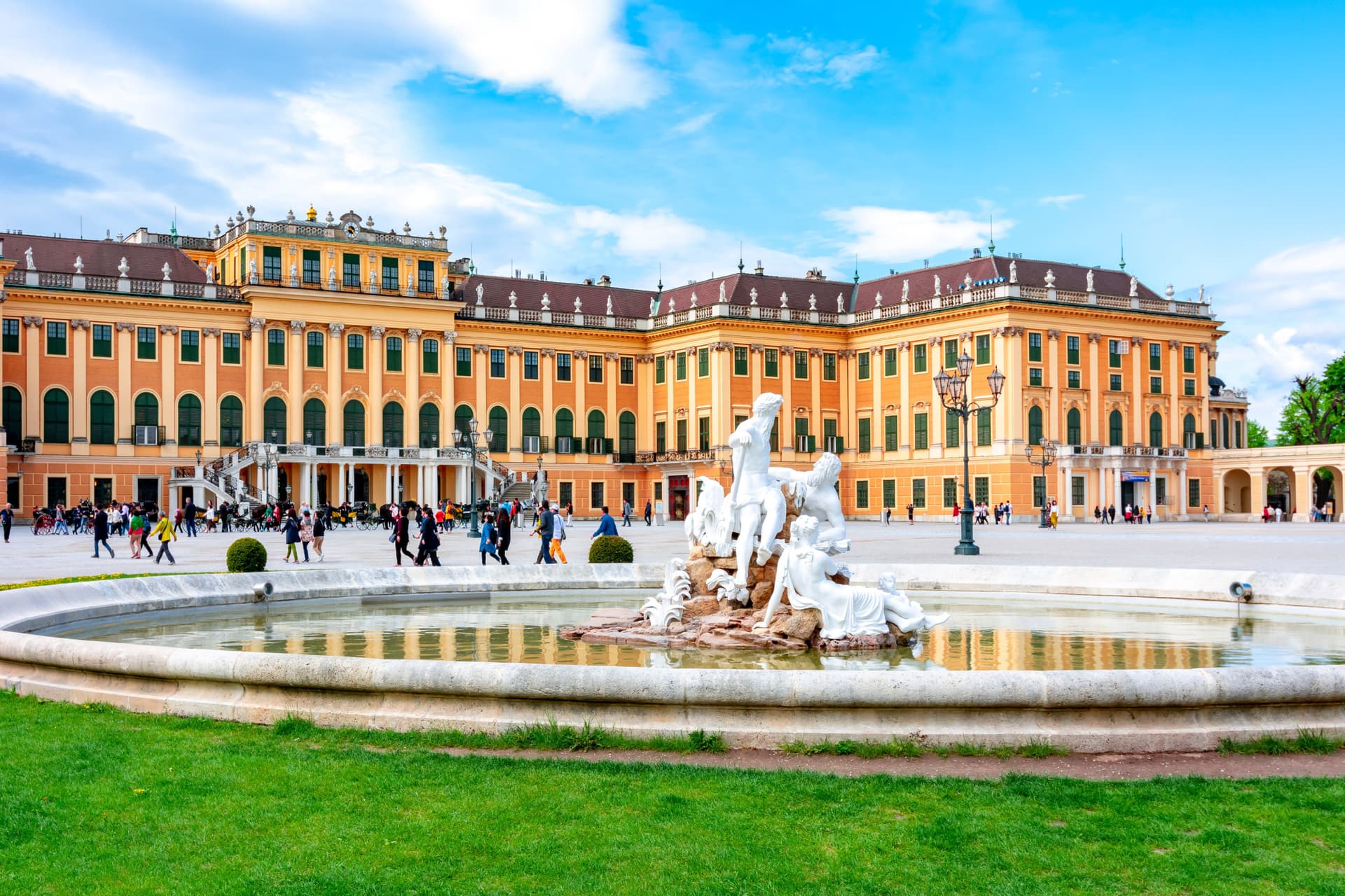 Schonbrunn Palace and Gardens - image 7