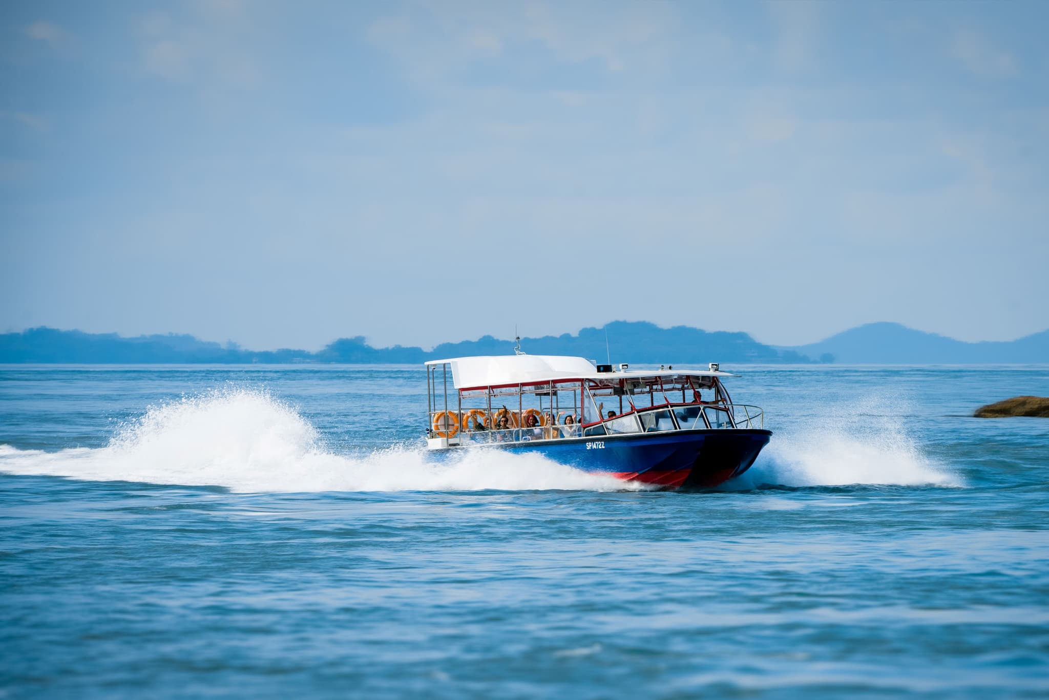 Albatross Hop-On Hop-Off Speedboat Pass - image 5