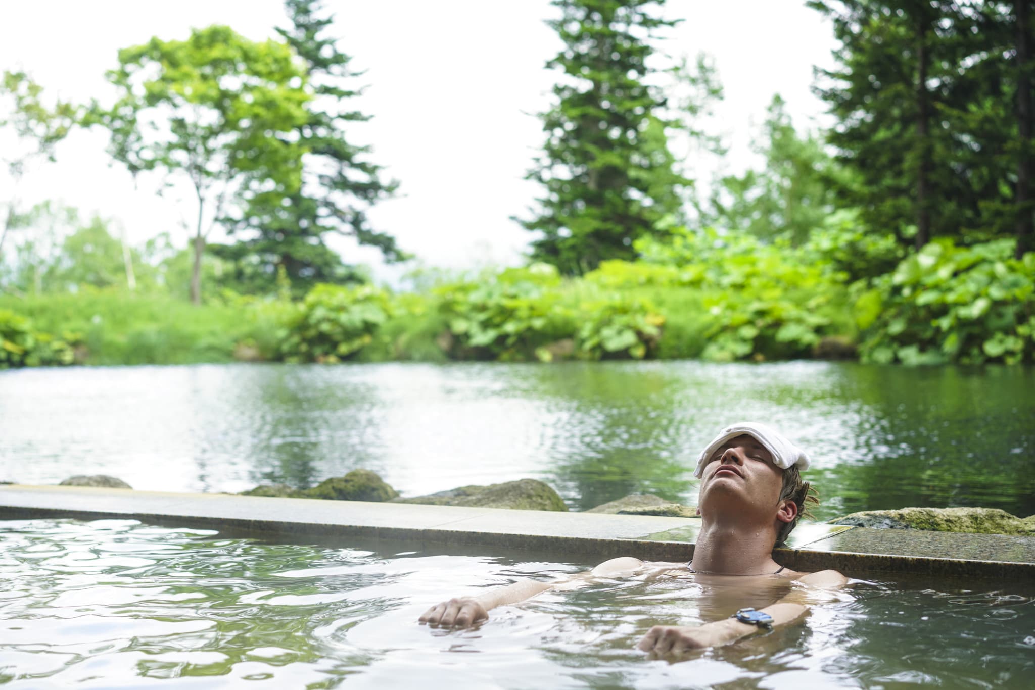 Mount Fuji and Oshino Hakkai Ole Hot Spring Full-Day Tour from Tokyo - image 5