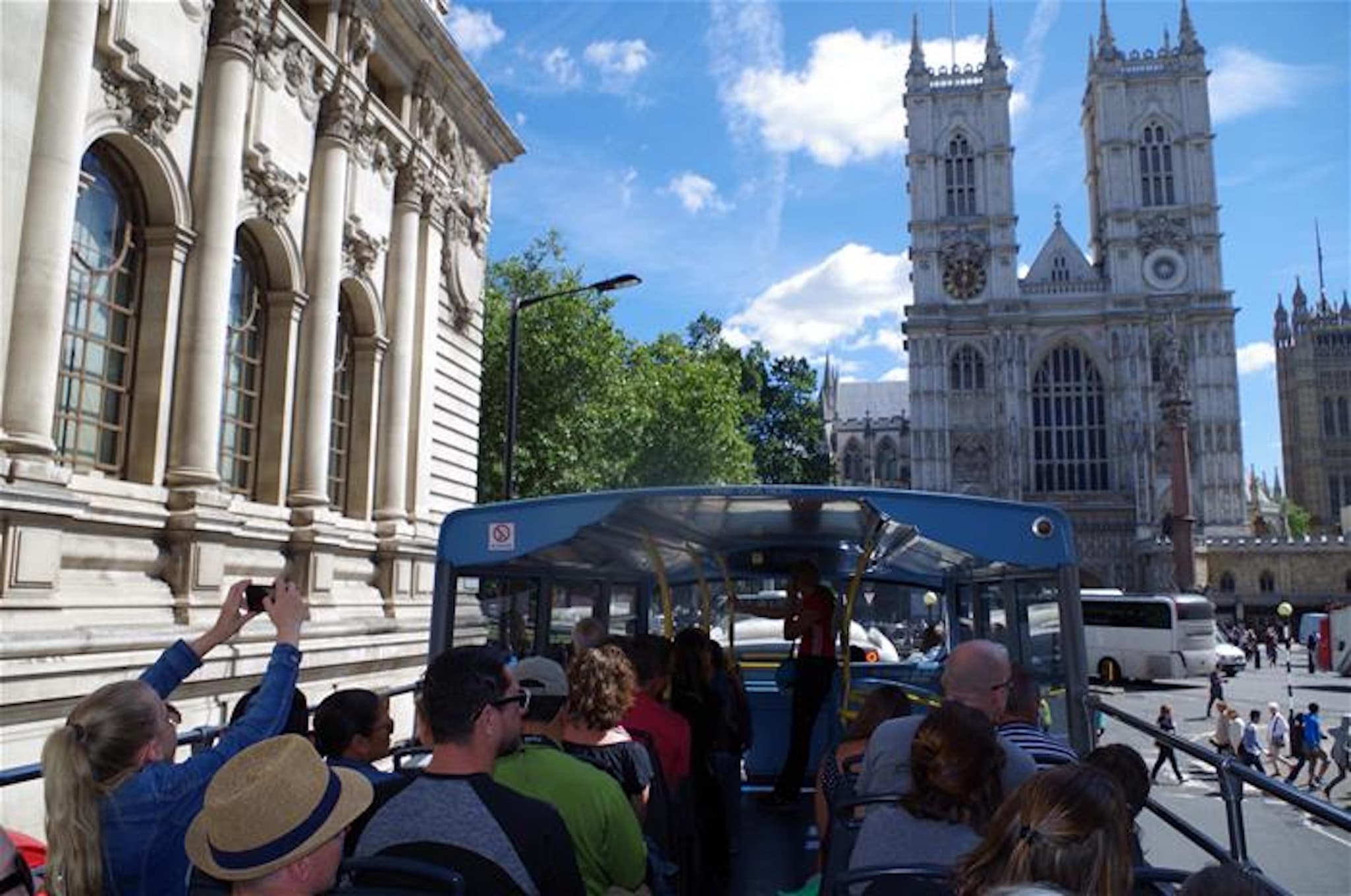 London Hop-on Hop-off Bus Tour - Gray Line London - image 3