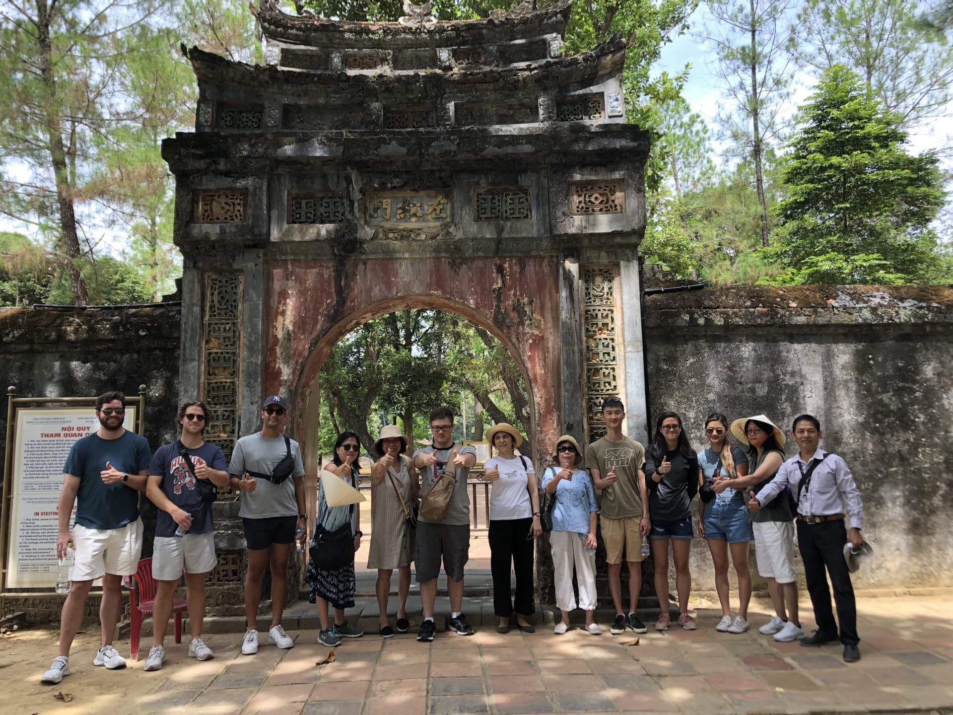 Hue City Tour with Dragon Boat Ride - image 12