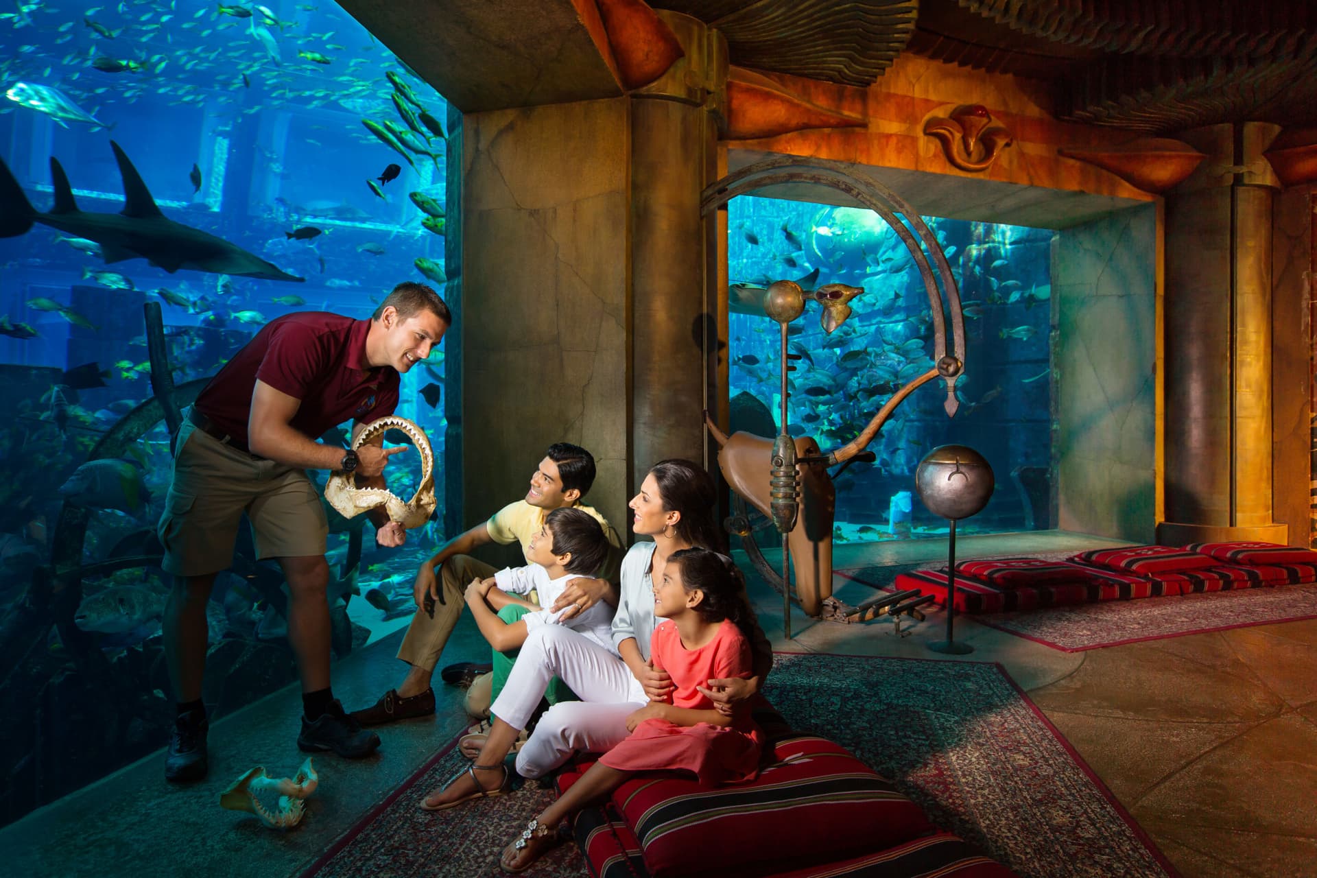 COMBO: The View at The Palm + Lost World Aquarium - imagen 4