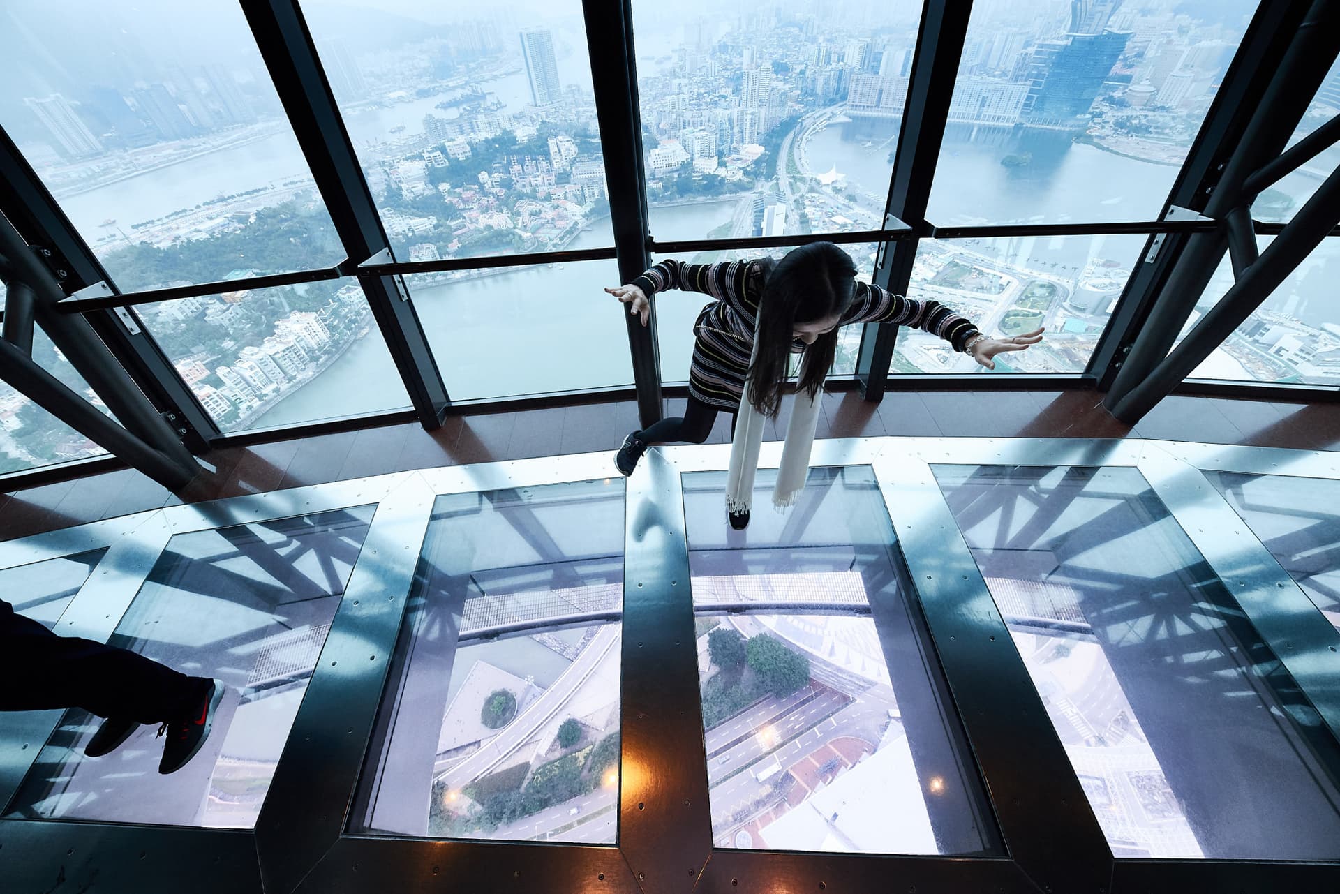 COMBO: Cotai Water Jet Ferry + Macau Tower Observation Deck - imagen 5