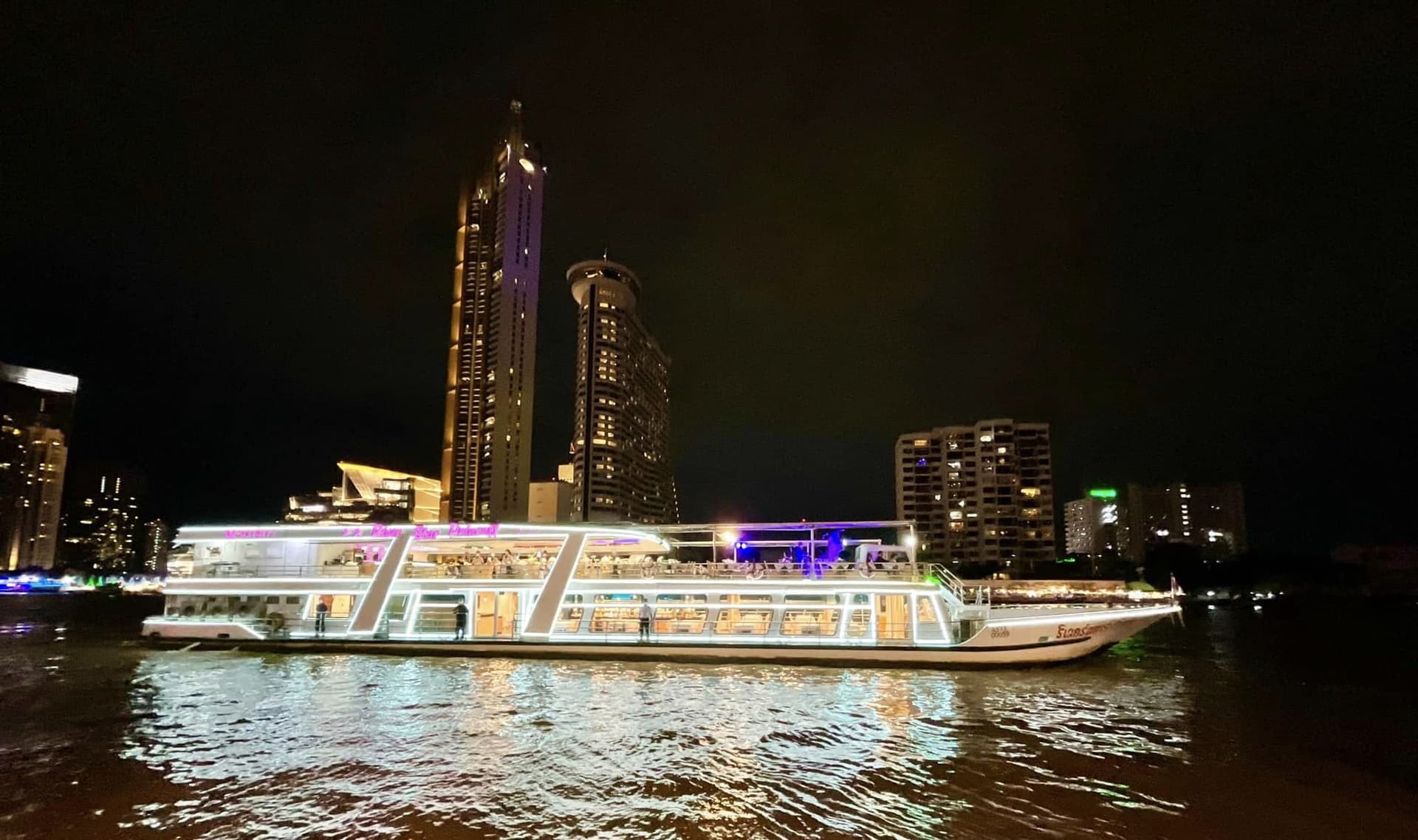 Chao Phraya Dinner Cruise aboard River Star Princess - image 5