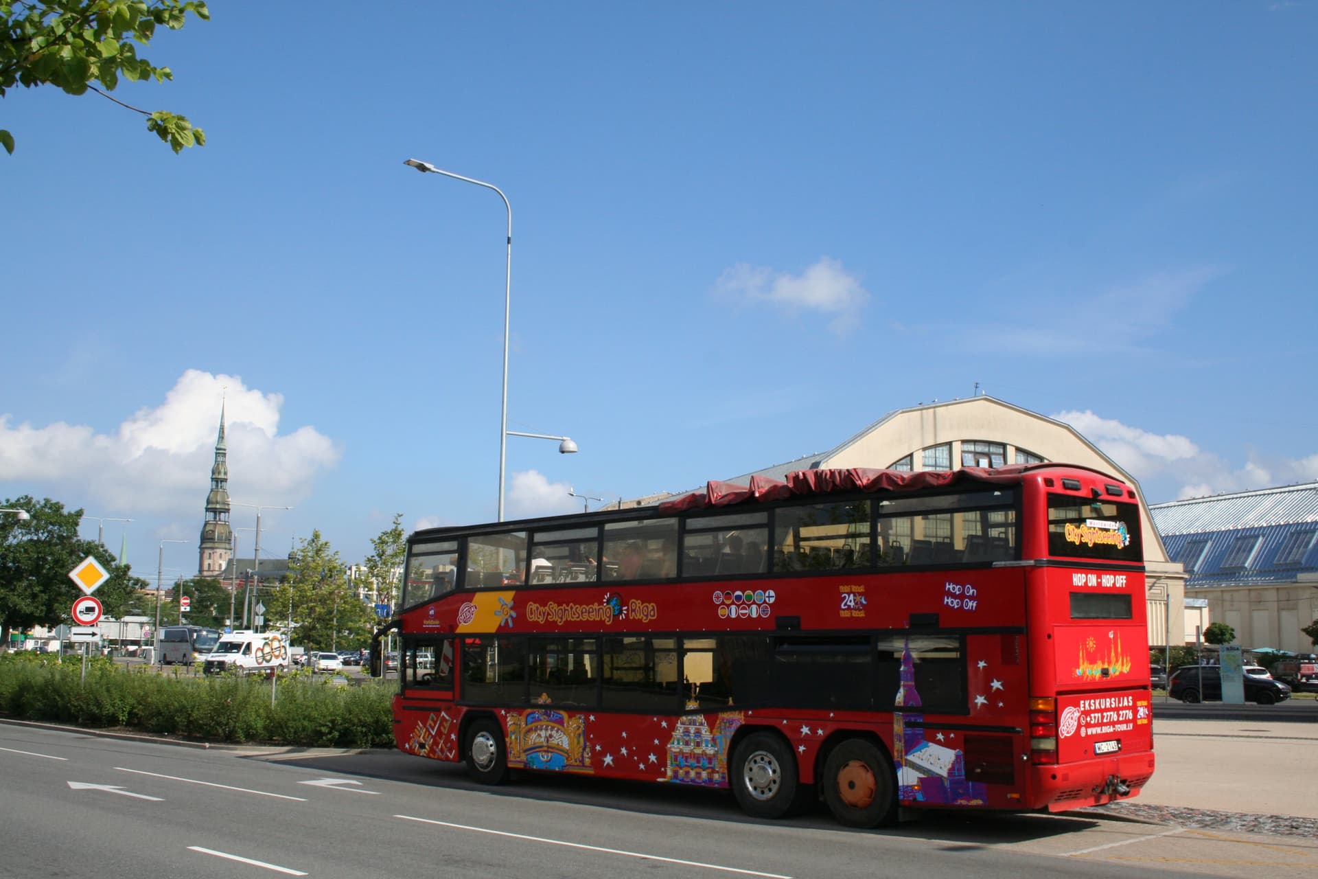 Tour en autobús Hop-on Hop-off City Sightseeing Riga - imagen 2