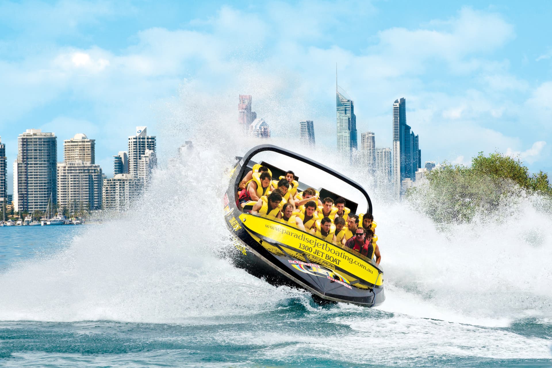 COMBO: Dreamworld + SkyPoint + Paradise Jet Boating en Gold Coast - imagen 6