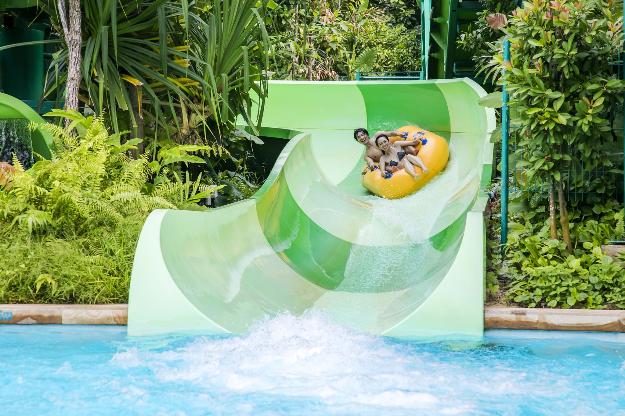 Adventure Cove Waterpark Ticket - image 10