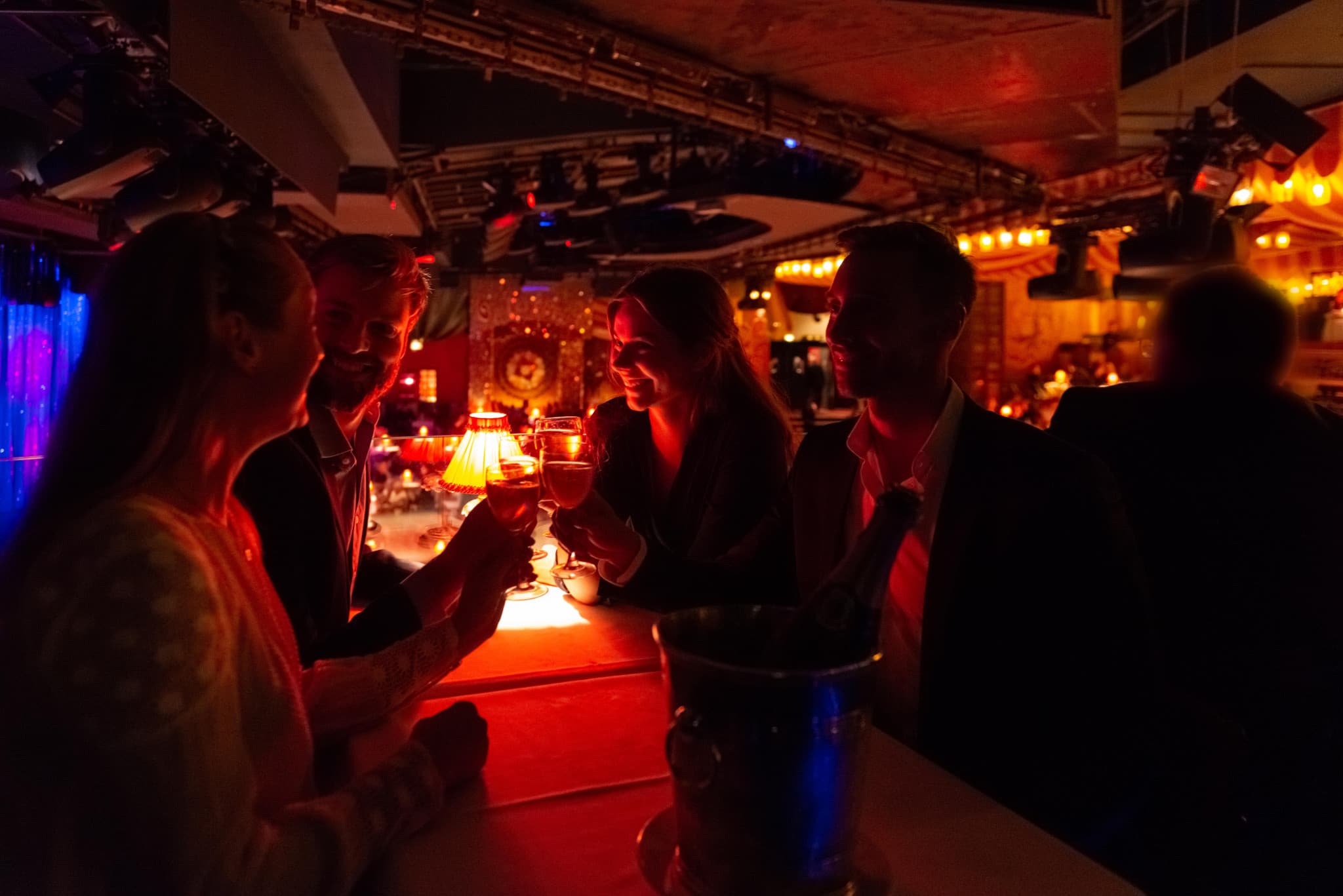 Moulin Rouge Cabaret Show with Drop-off Service and Dinner - image 4