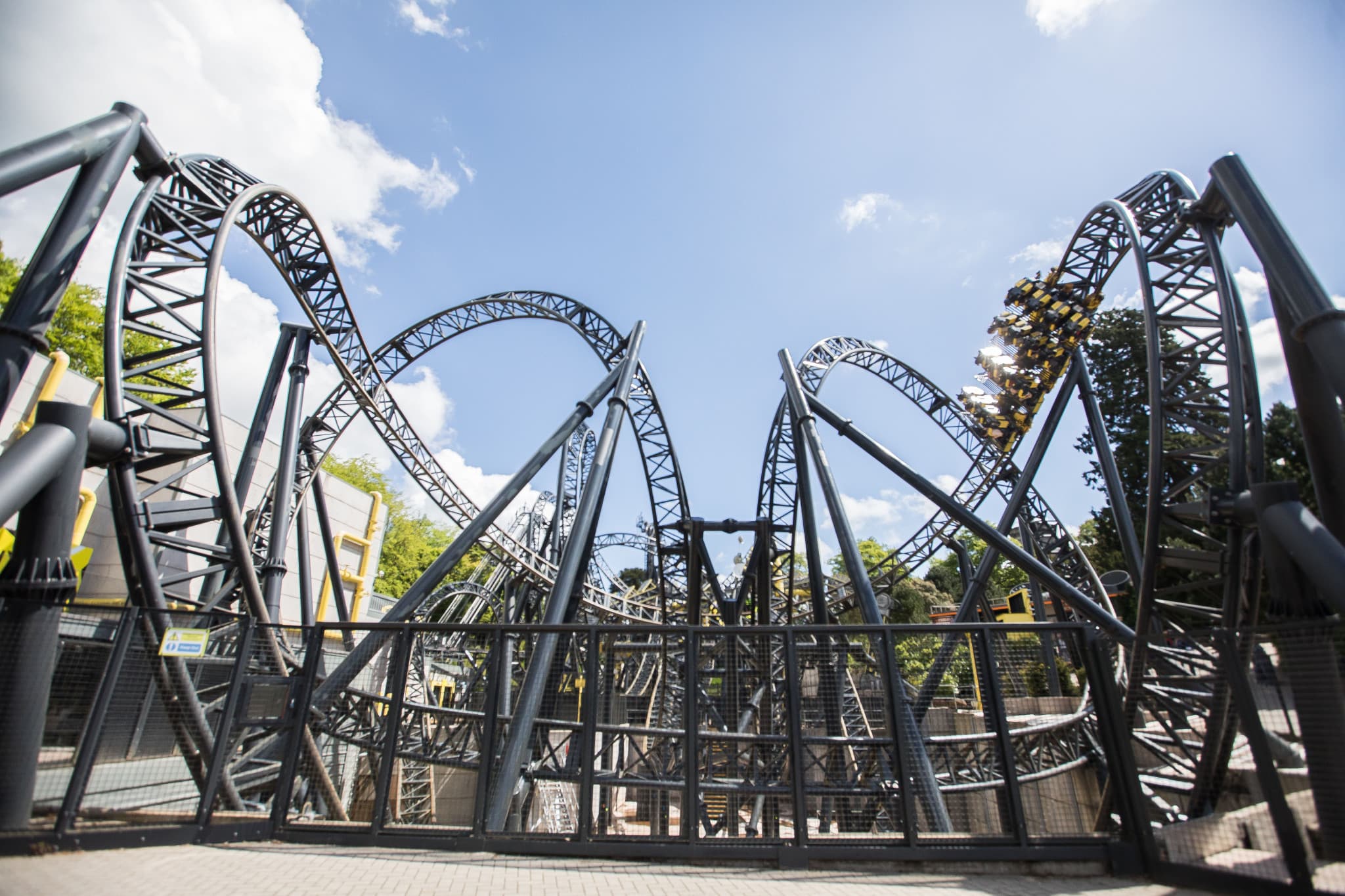 Alton Towers Ticket - image 8