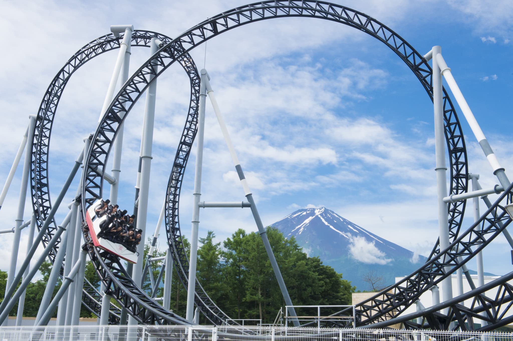 Fuji-Q Highland Pass - image 2