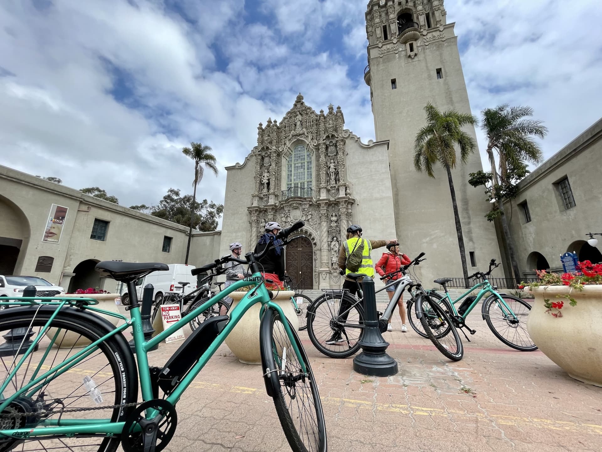 샌디에고 대표 명소 eBike 투어 by Unlimited Biking (전기자전거 가이드 투어) - 이미지 6