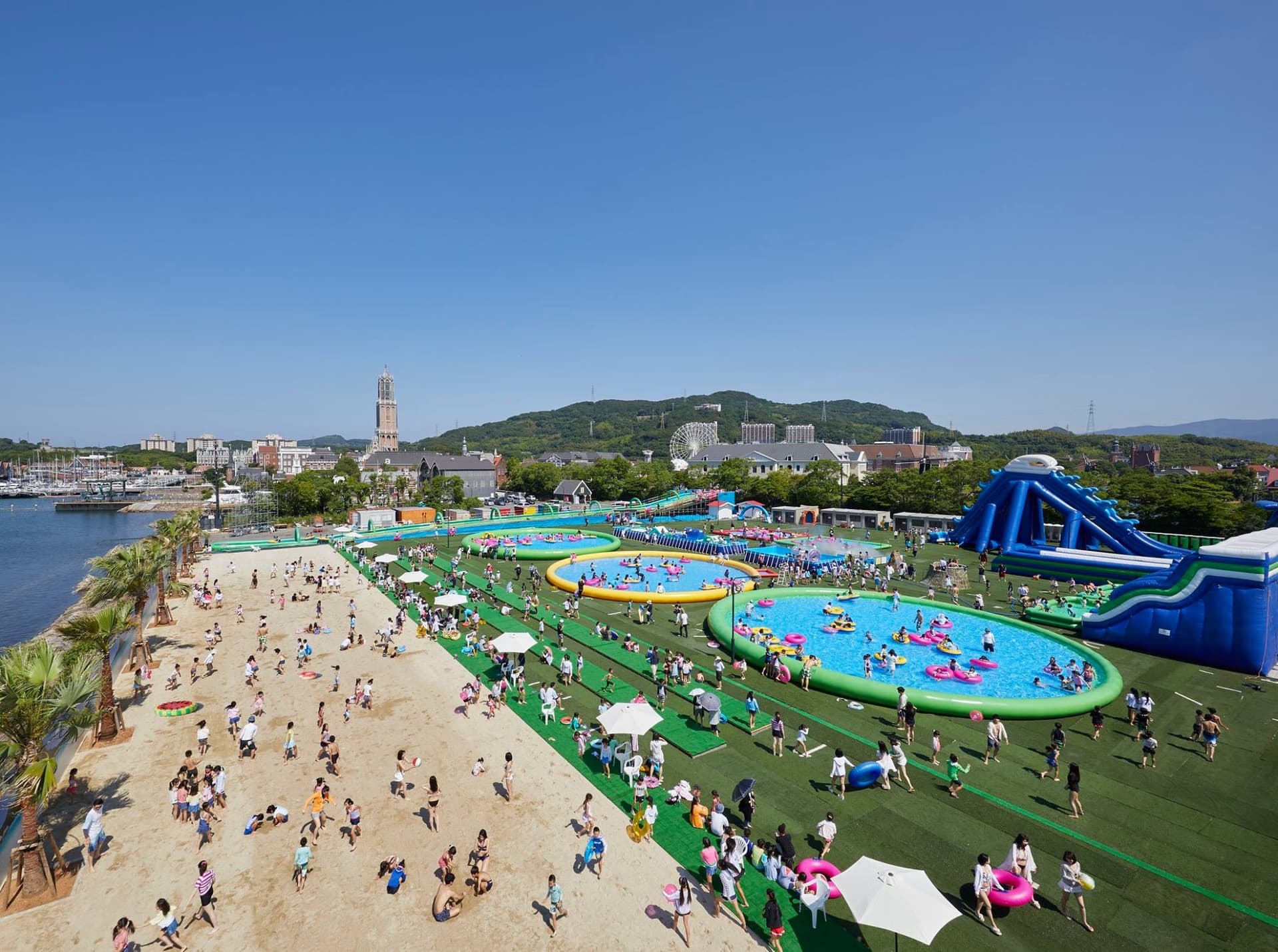 Huis Ten Bosch Theme Park - image 8