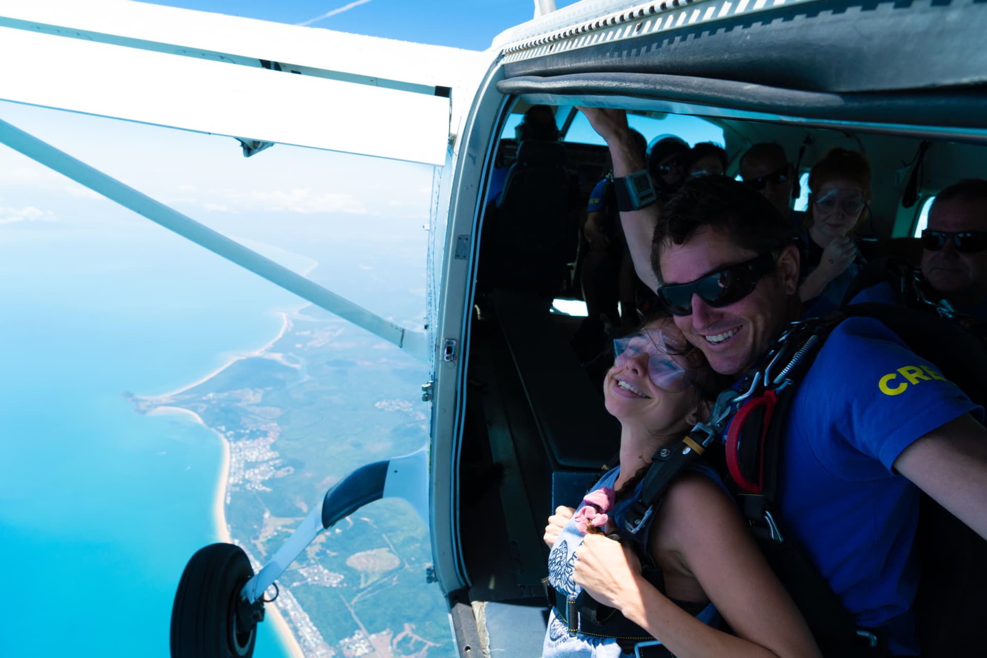 Tandem Skydiving Experience Mission Beach - image 5