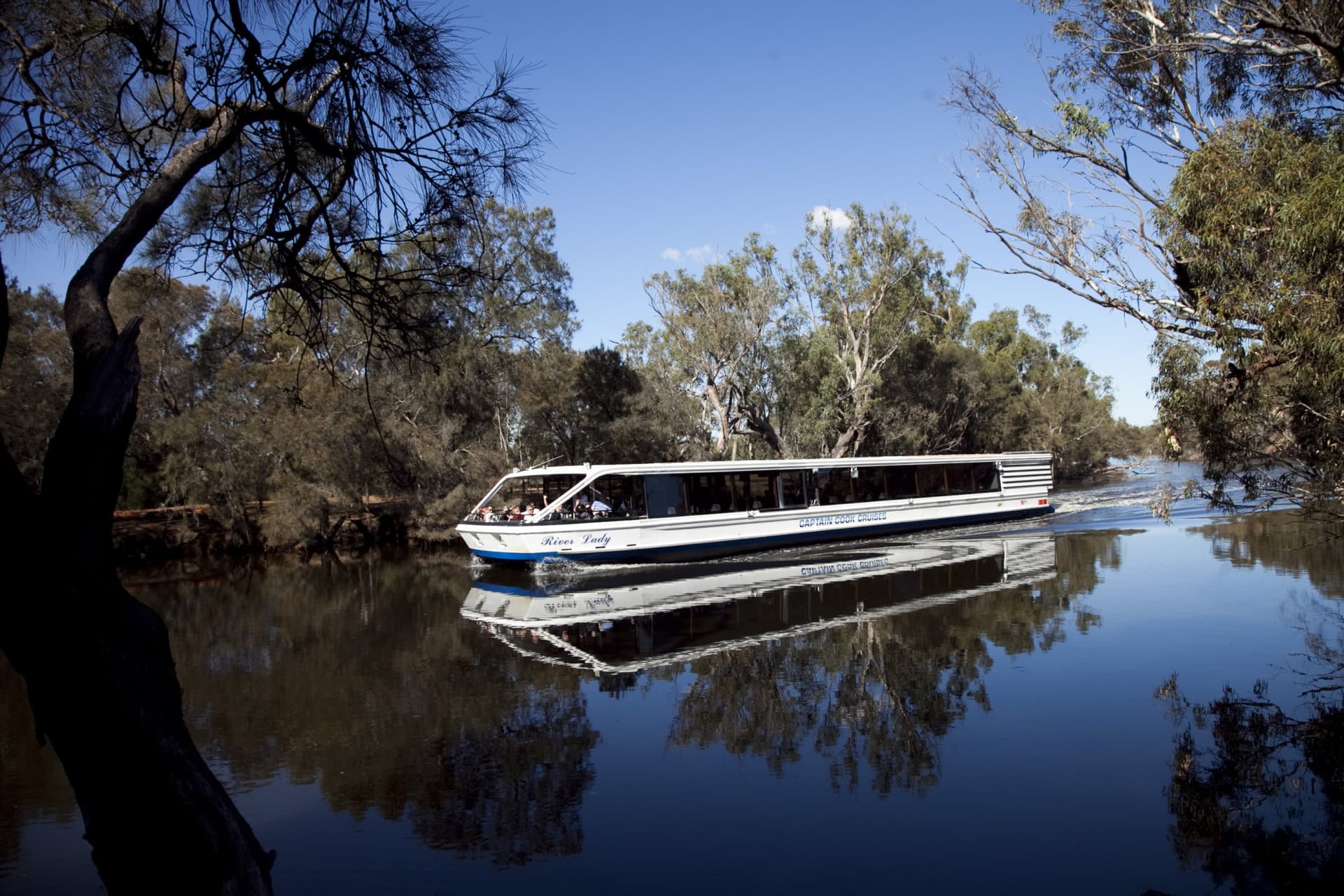 Captain Cook Cruises - Between Perth and Fremantle Scenic Cruise - imagen 3