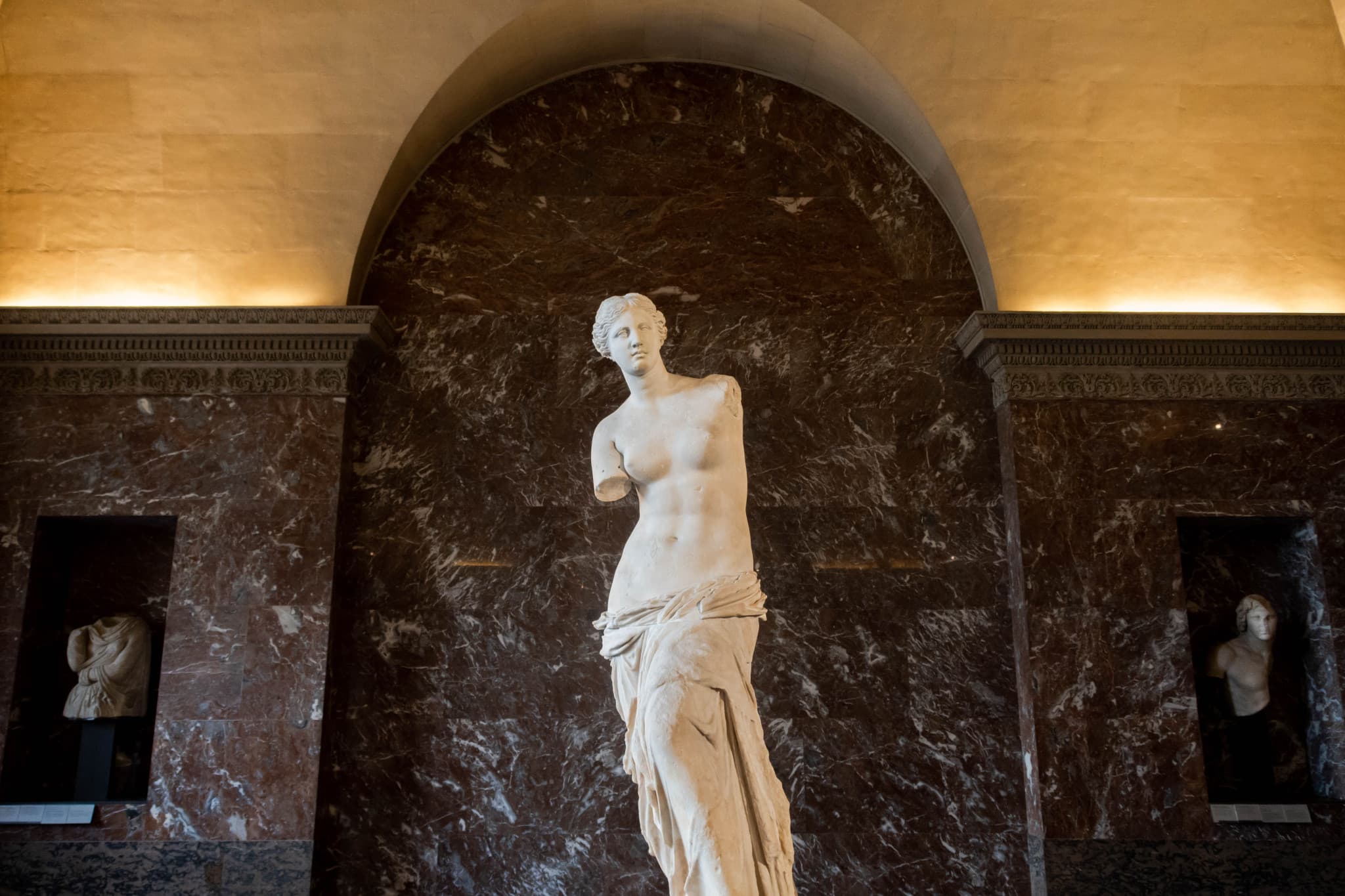 Louvre Museum Ticket - image 11