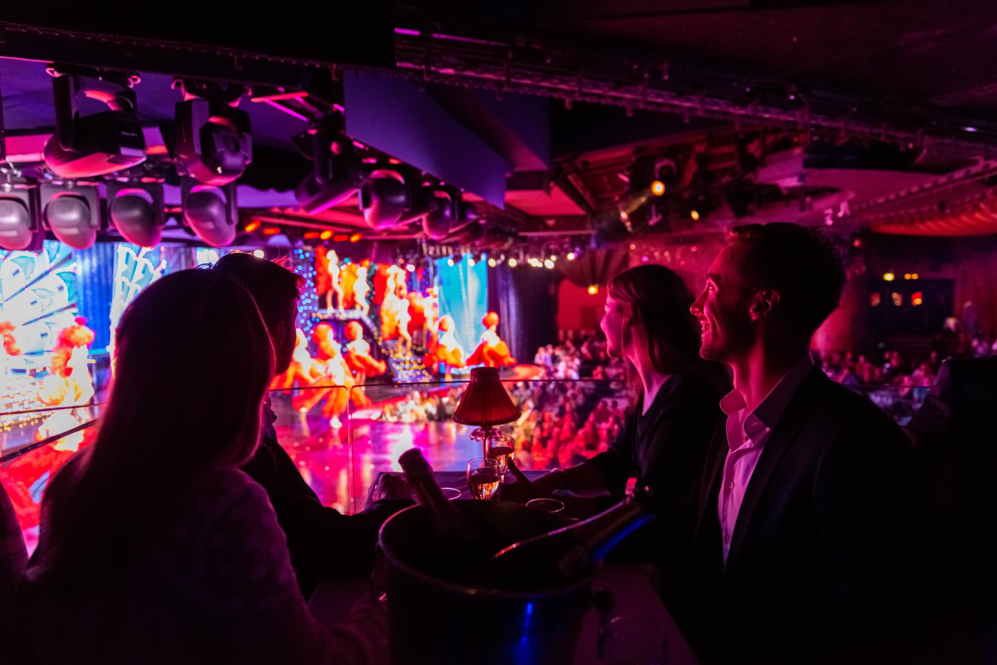 Moulin Rouge Cabaret Show with Drop-off Service and Dinner - image 3