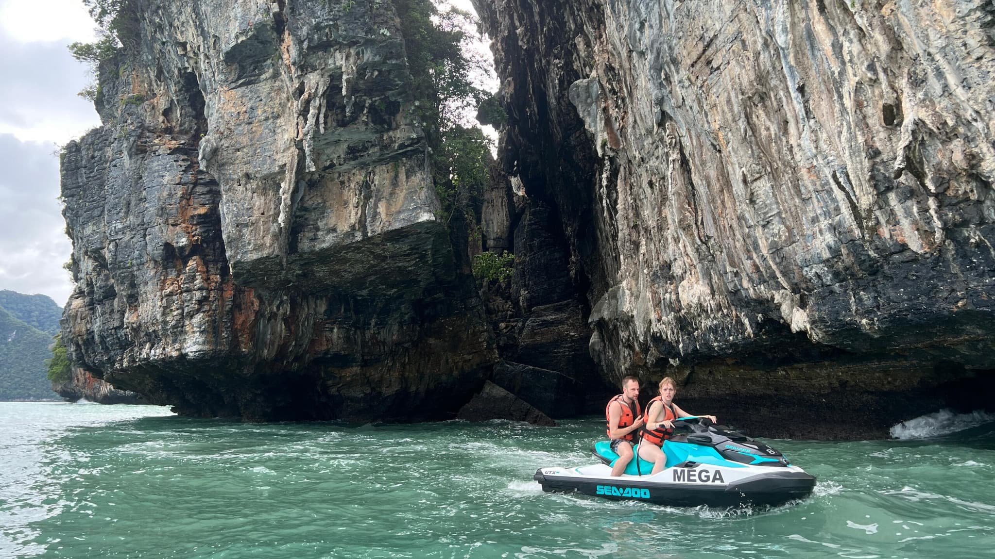 Langkawi Dayang Bunting Island Tour by Jet Ski with Mega Water Sports - image 10