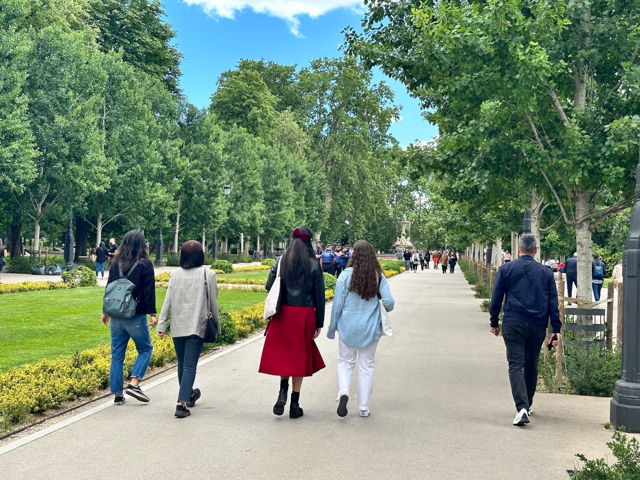 Madrid Highlights Tour with Prado Museum and Royal Palace Skip-the-Line Admission - image 8