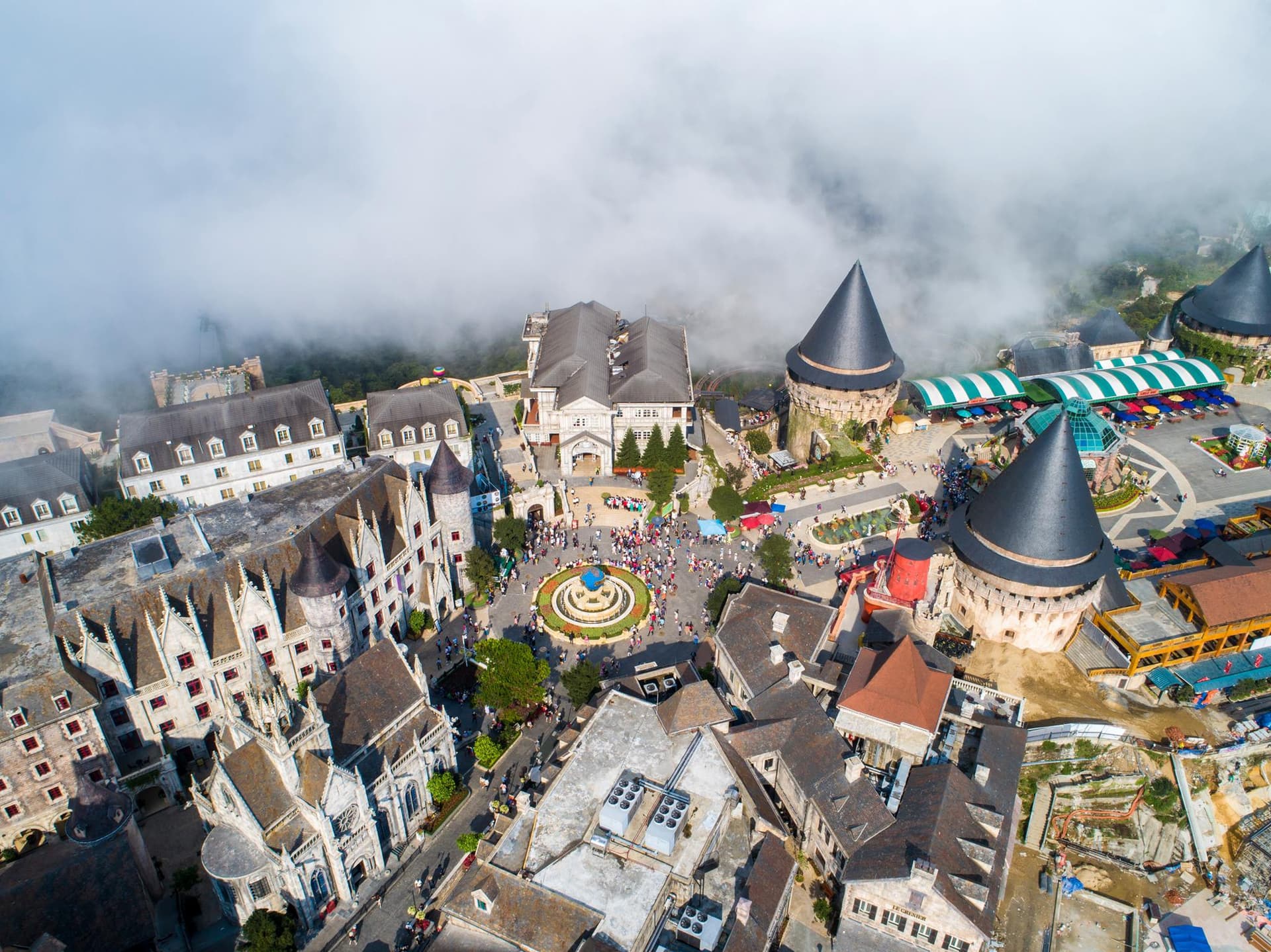 Sun World Ba Na Hills Ticket - image 5