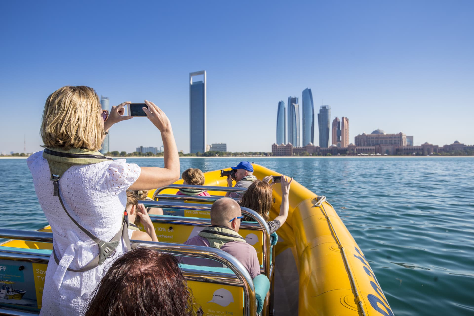 The Yellow Boats Abu Dhabi Speedboat Tour - imagen 7