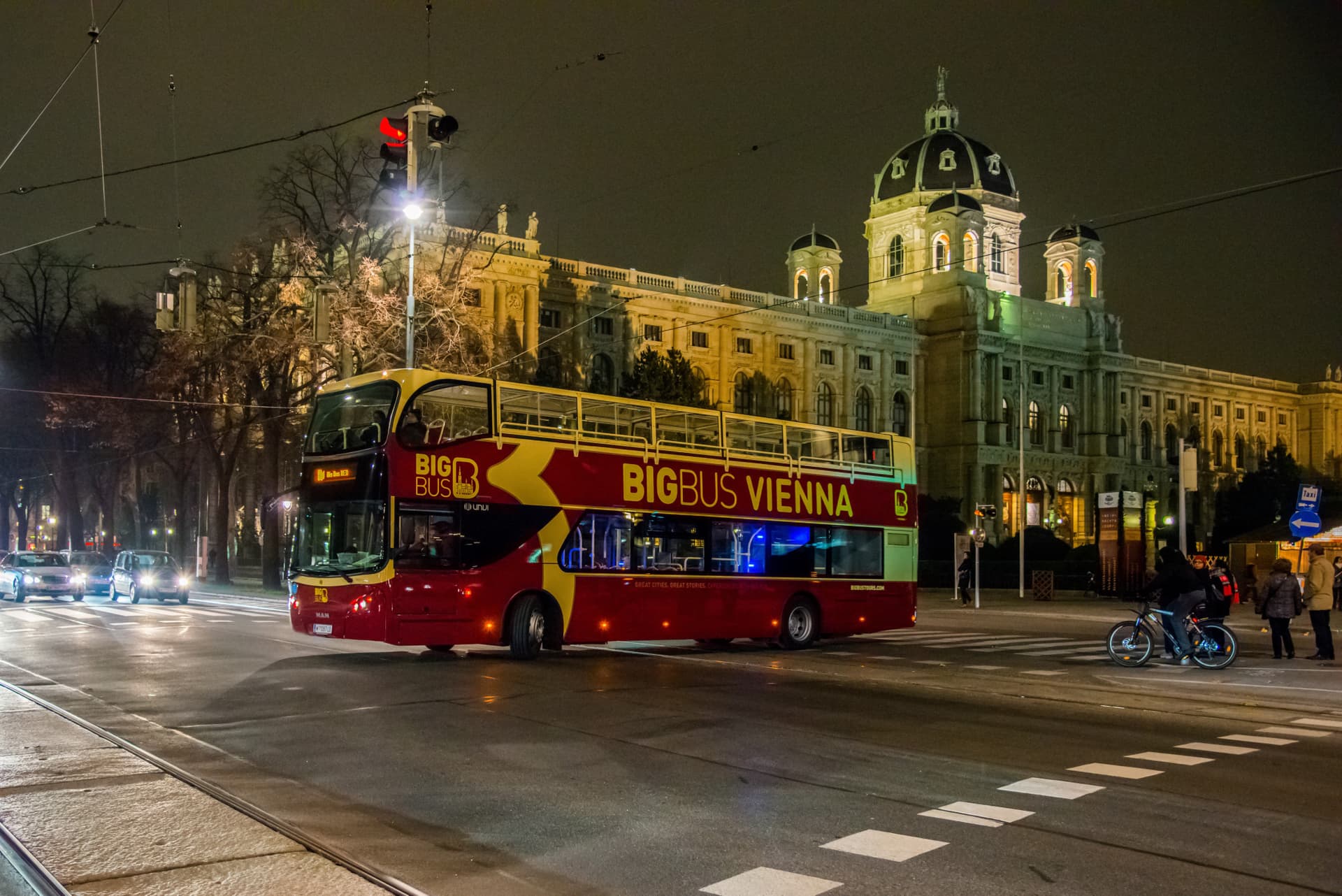 Big Bus Vienna Hop-on Hop-off Bus Tour - image 5