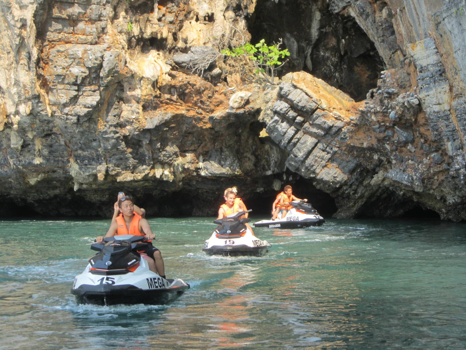 Langkawi Dayang Bunting Island Tour by Jet Ski with Mega Water Sports - imagen 23
