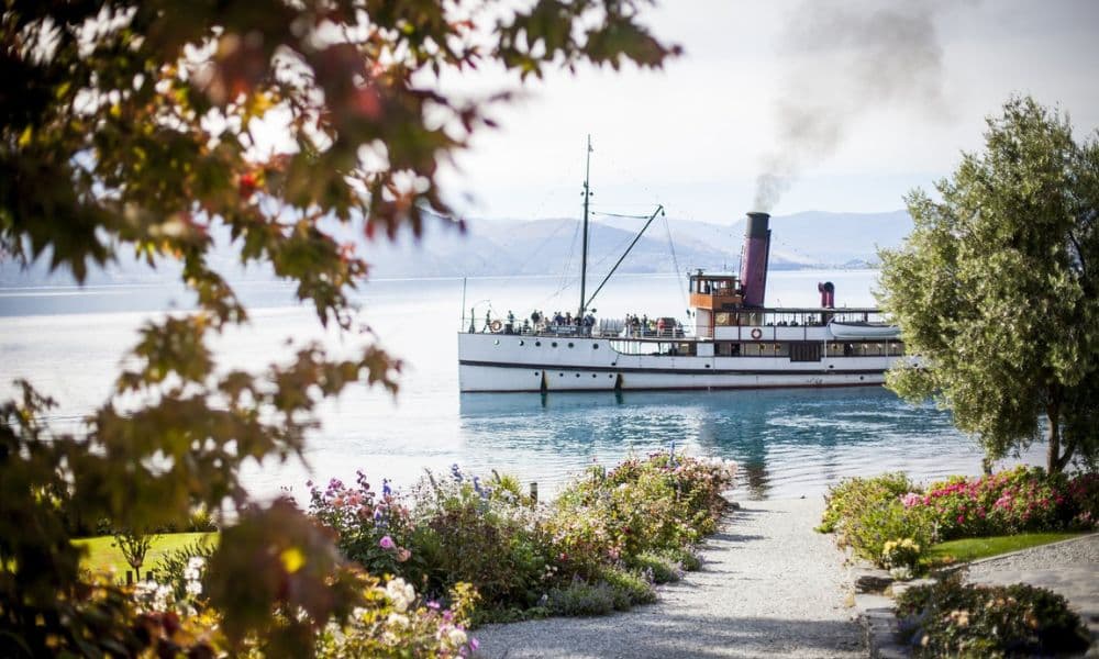 TSS Earnslaw Cruise and Walter Peak Farm Tour - image 2